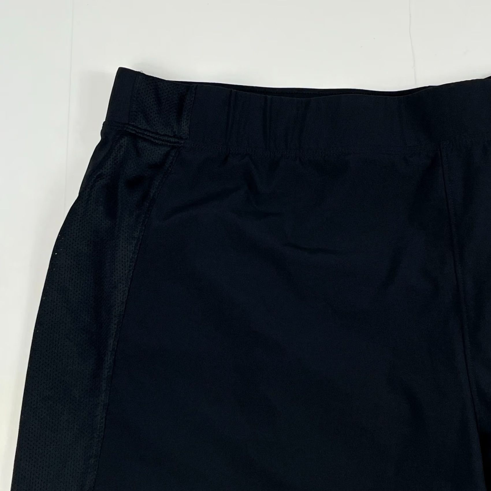 Under Armour Under Armour Shorts Mens 2XL Black SpeedPocket Runner Workout Training Lined Size US 40 / EU 56 - 2 Thumbnail