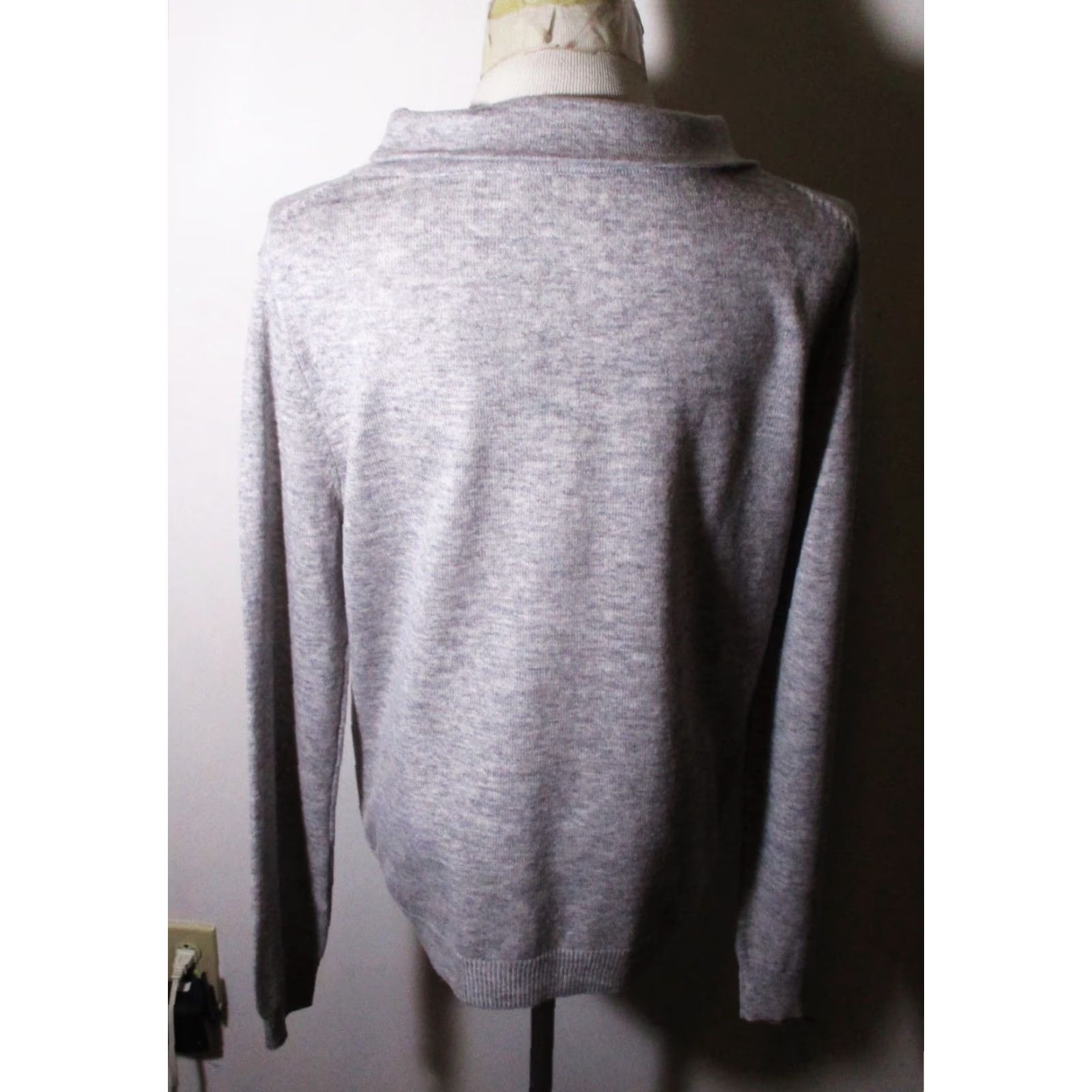 Vintage Woolovers Sweater Shirt Womens L Gray Merino Wool Cashmere Turtleneck Pullover Casual All Seasons 90% Merino Wool, 10% Cashmere Womens Size L / US 10 / IT 46 - 7 Thumbnail