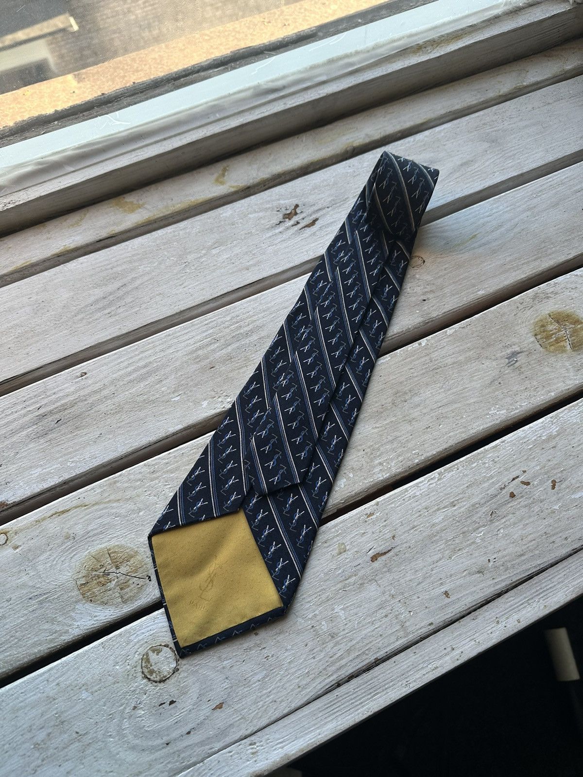 Designer × Yves Saint Laurent GRAIL🚨 Yves Saint Laurent MONOGRAM YSL vintage Tie Size ONE SIZE - 1 Thumbnail