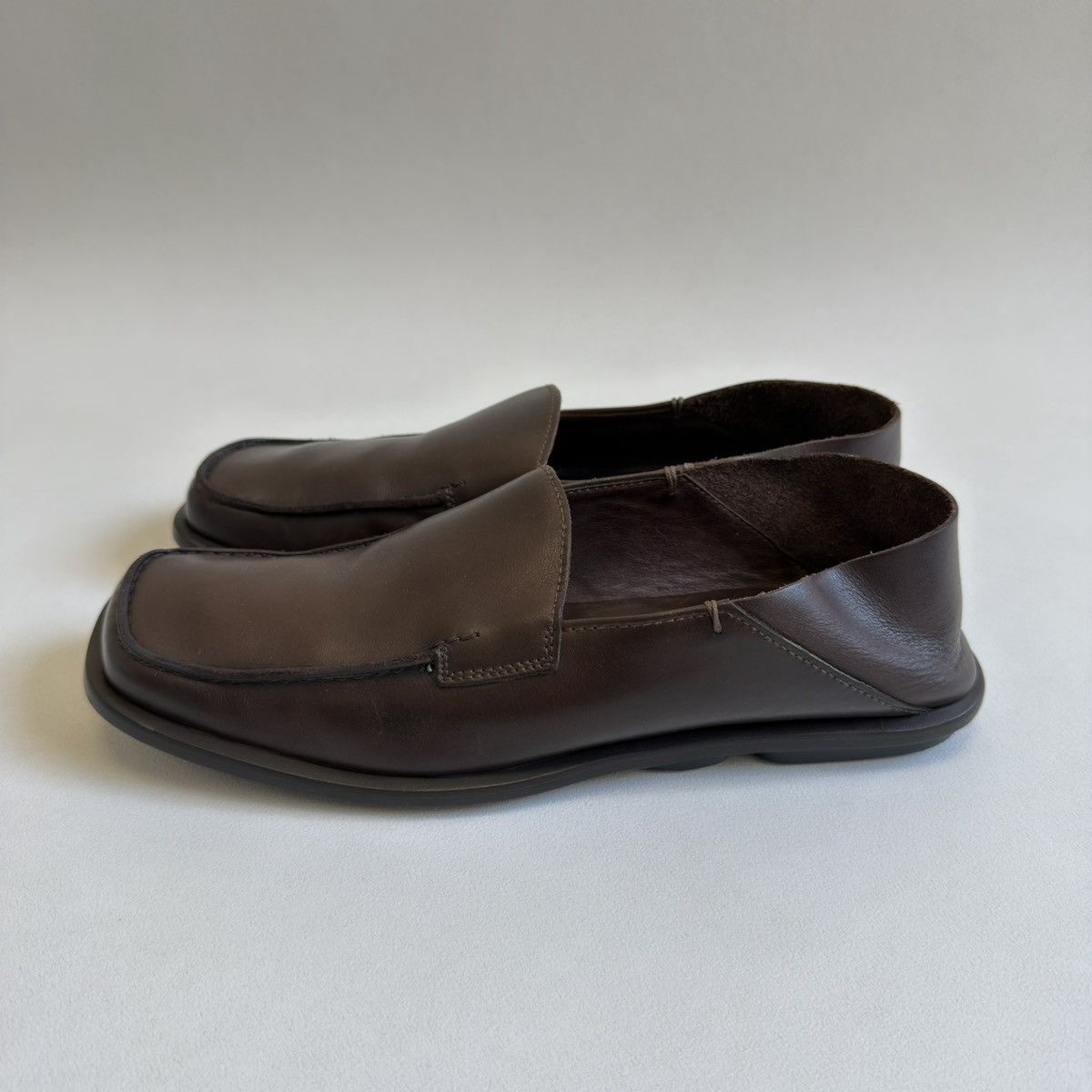 Prada Early 2000s Square Toe Leather Loafers Size US 11 / EU 44 - 11 Thumbnail