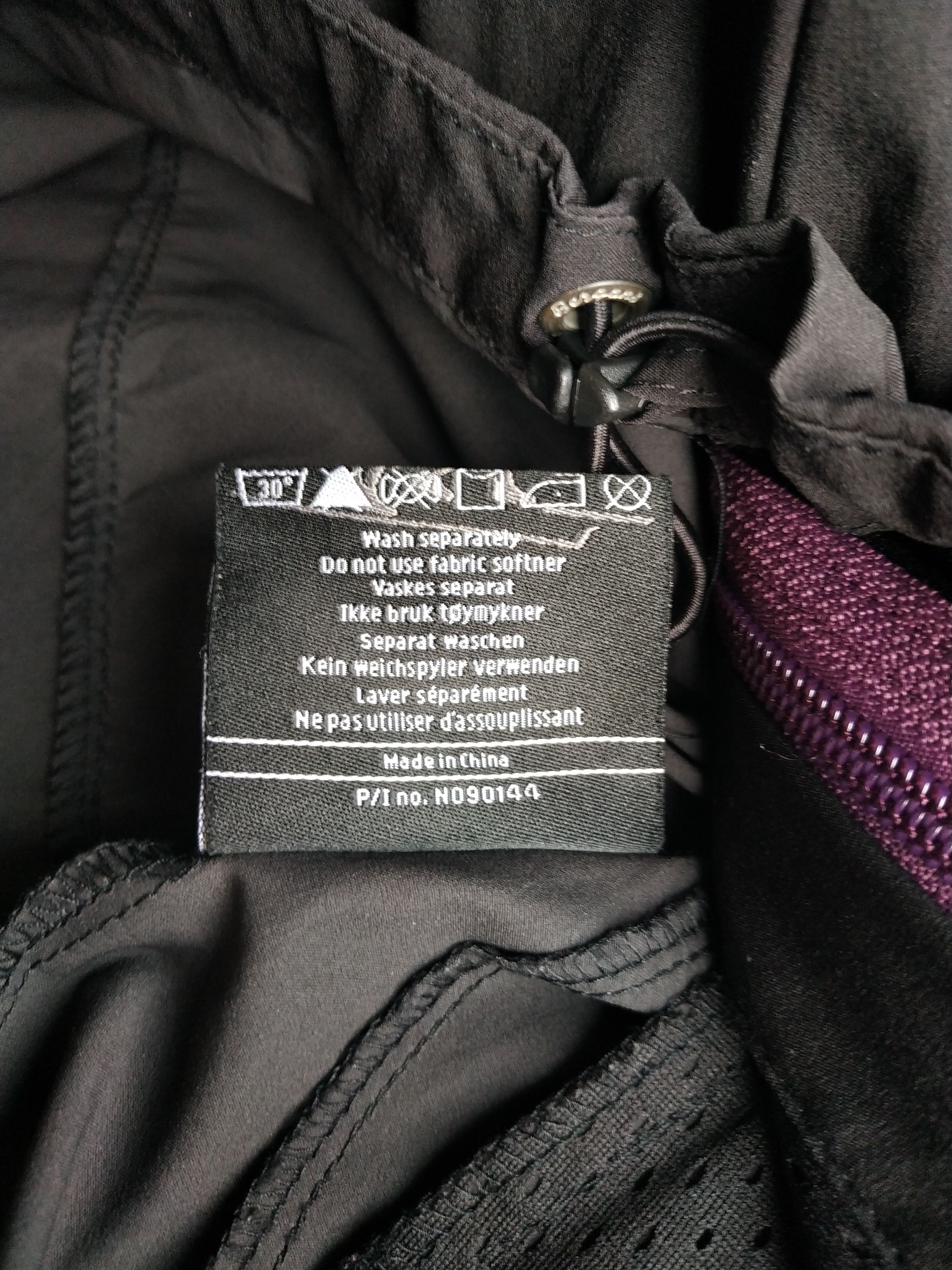 Bergans of Norway Bergans of Norway Women's Windstopper Laght Jacket, s. SMALL Size S / US 4 / IT 40 - 12 Thumbnail