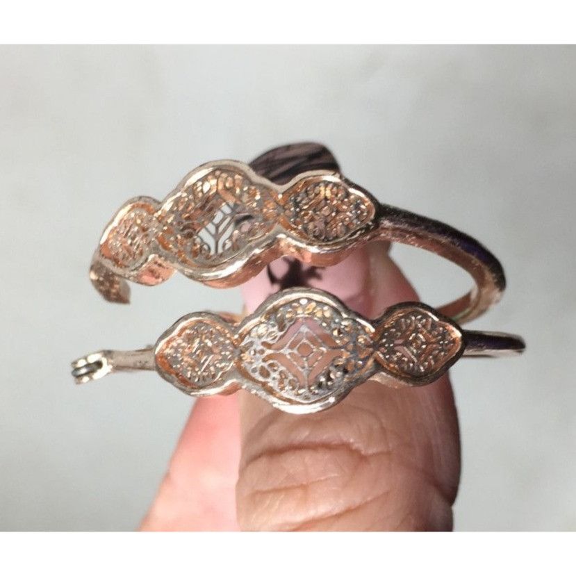 Other Women's Beautiful Rose Gold Hoop Earrings Size ONE SIZE - 7 Thumbnail