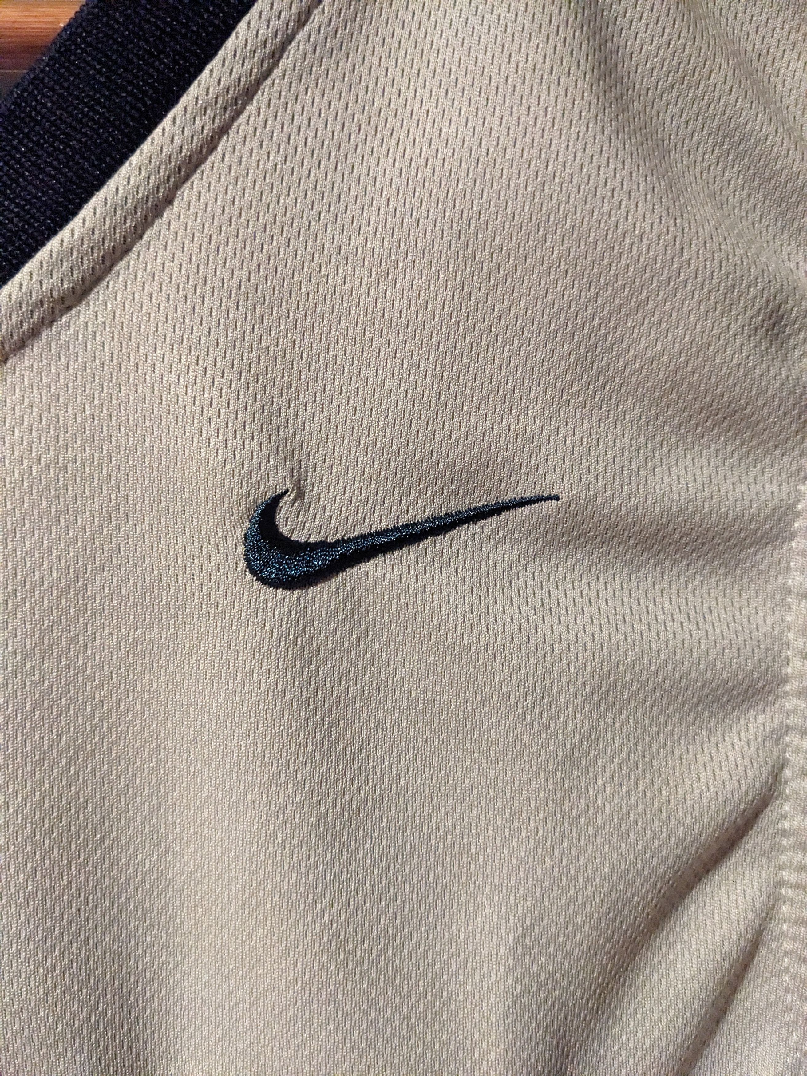 Nike × Vintage Allen Iverson Georgetown Hoyas Basketball Nike Jersey Large Size US L / EU 52-54 / 3 - 5 Thumbnail