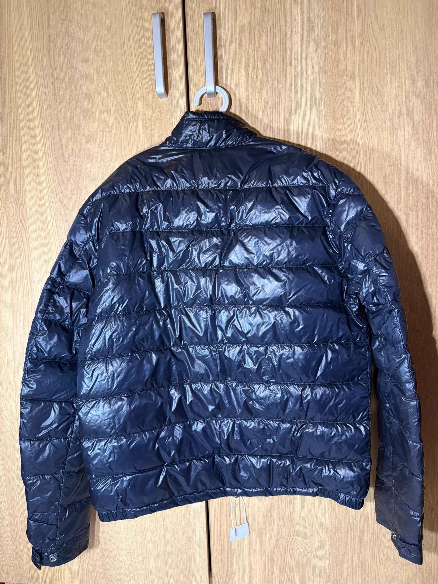Moncler Moncler Black Acorus Women Down Jacket 2 Damaged Sleeves Size XS / US 0-2 / IT 36-38 - 2 Thumbnail