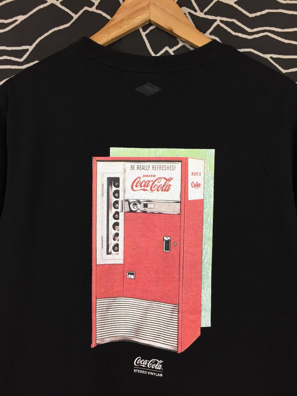 Japanese Brand × Vintage Stereo Vinyls Urban Garment Coca Cola Graphic Tee Size US L / EU 52-54 / 3 - 3 Thumbnail