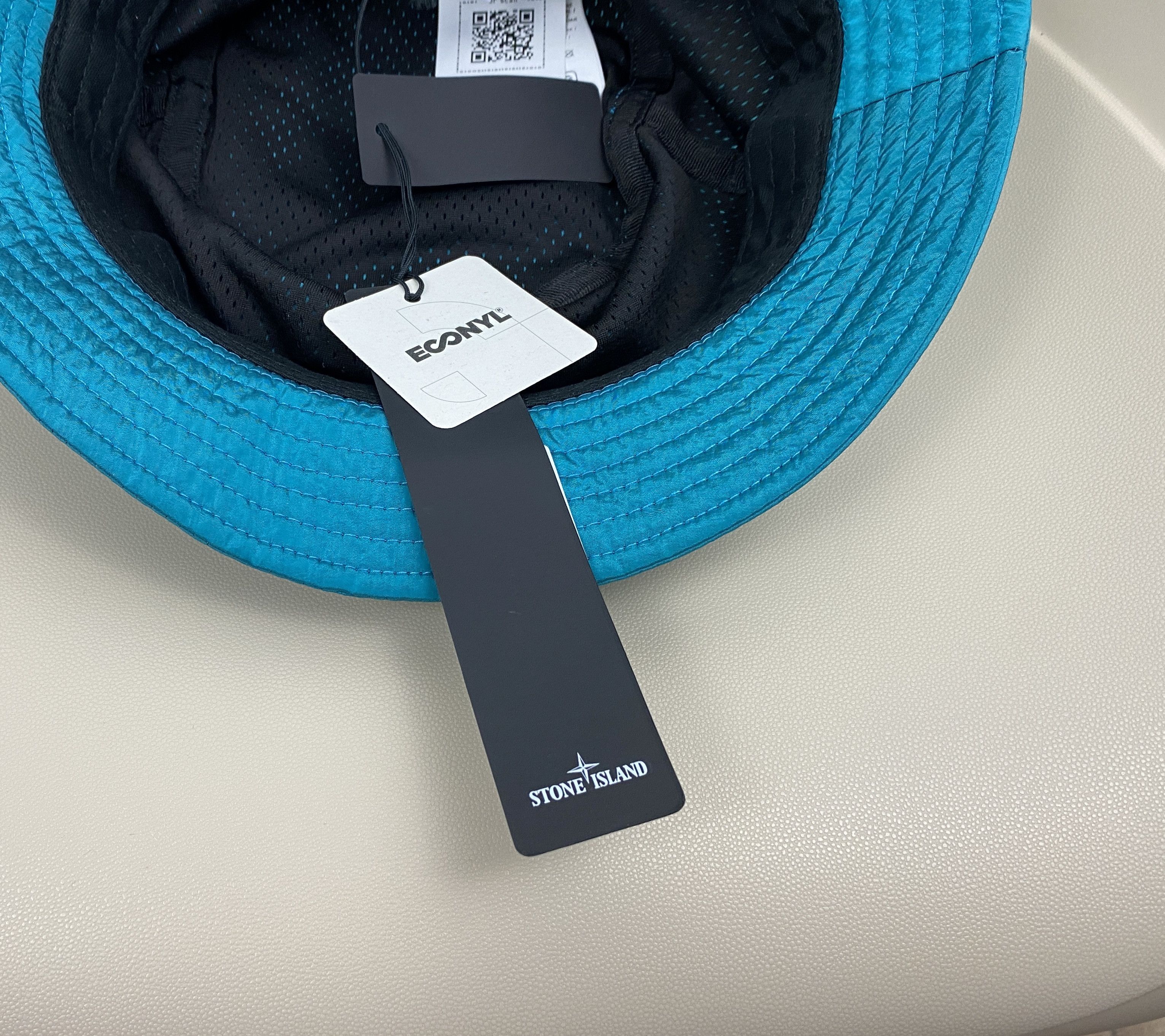 Stone Island BNWT Stone Island Nylon Metal Bucket Hat Cap Logo Size L Size ONE SIZE - 5 Thumbnail