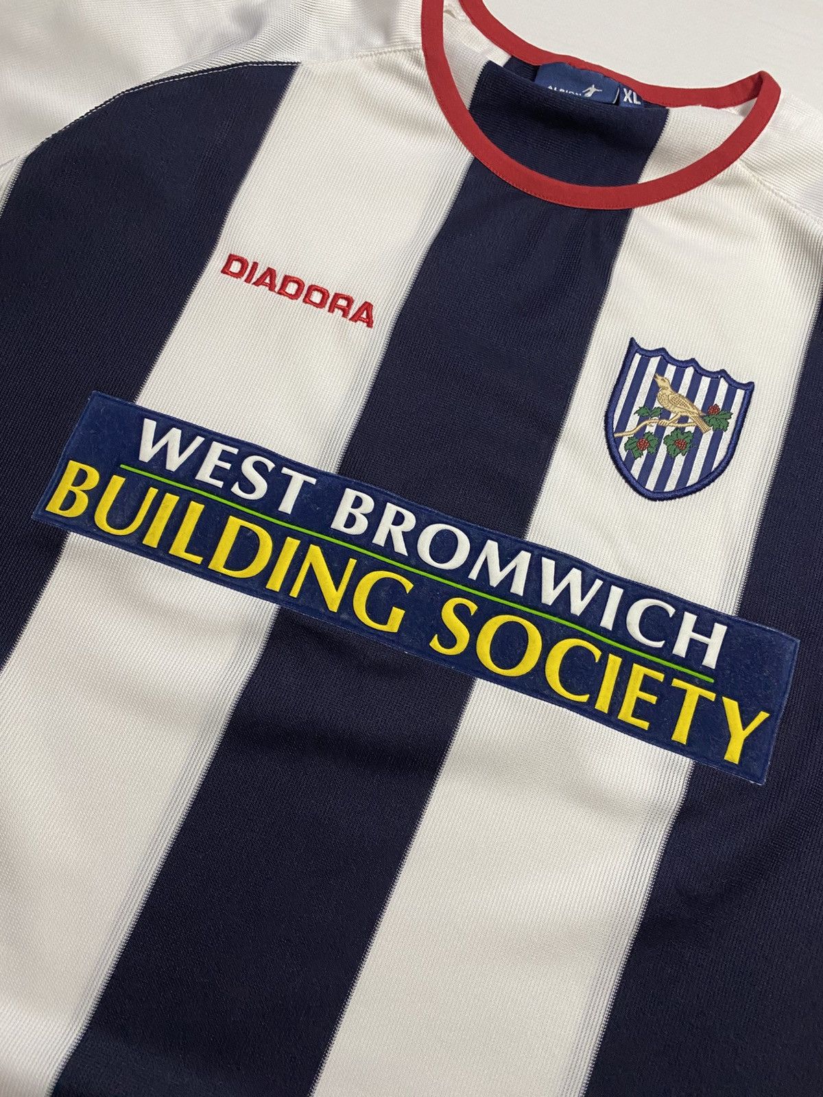 Vintage Vintage Diadora West Bromwich Albion 2003/04 home t shirt Size US XL / EU 56 / 4 - 8 Thumbnail