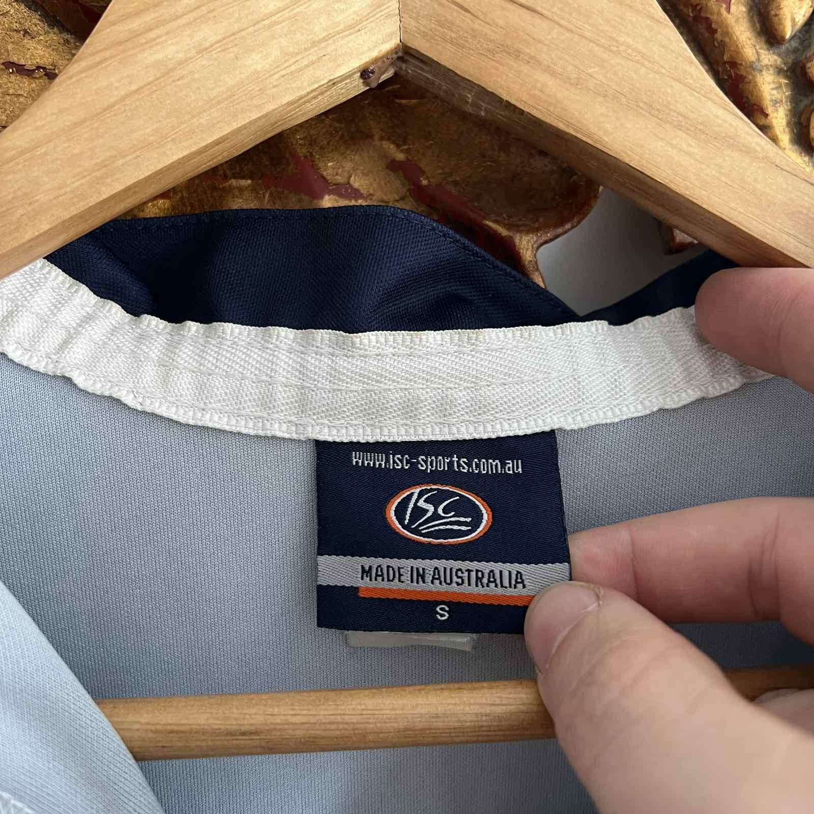Canterbury of New Zealand × Vintage Rare Vintage Brumbies Rugbu isc jersey blokcore Sz S Size US S / EU 44-46 / 1 - 4 Thumbnail
