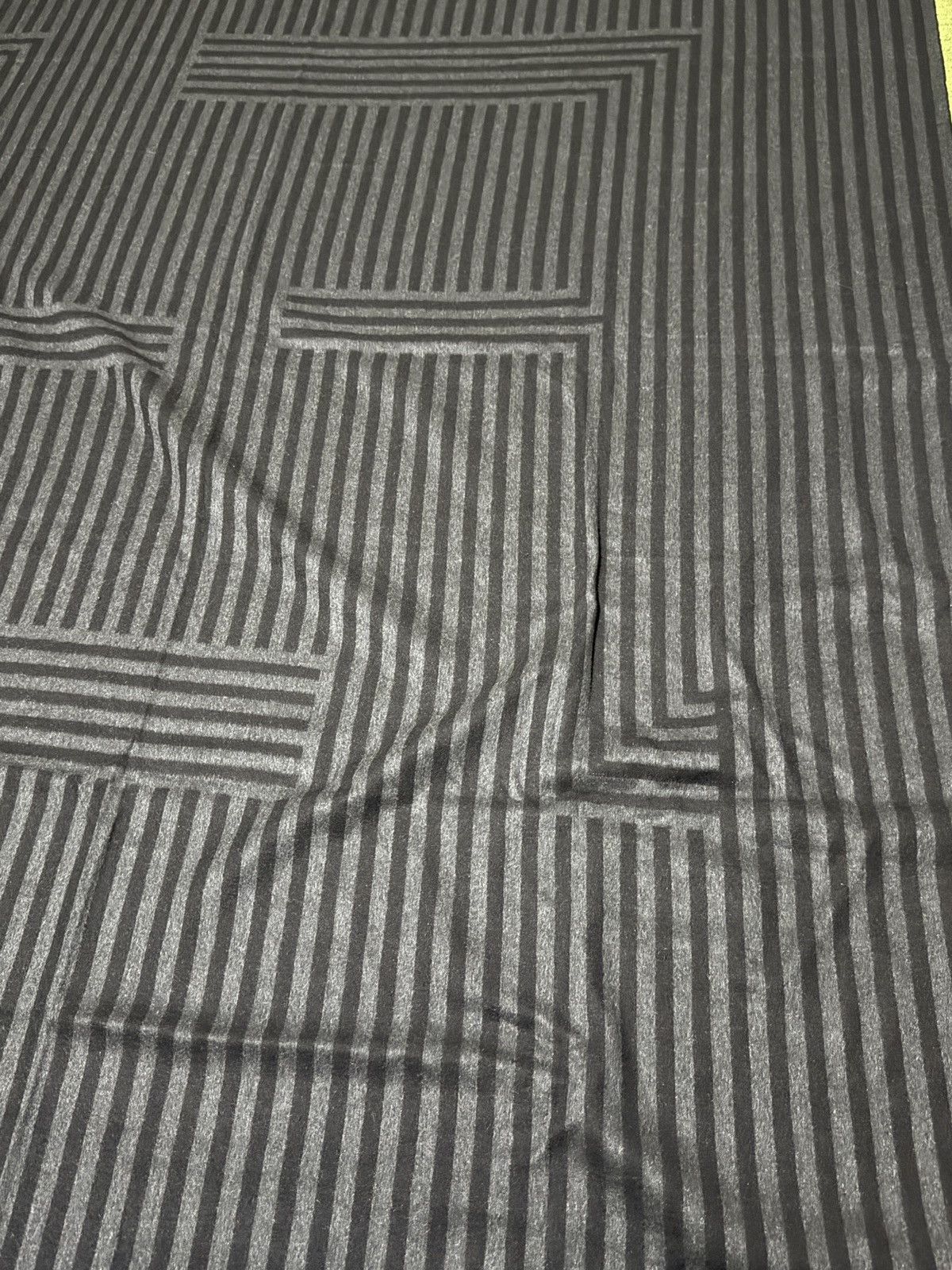 Fendi Black Fendi Silk Blanket Size ONE SIZE - 4 Thumbnail