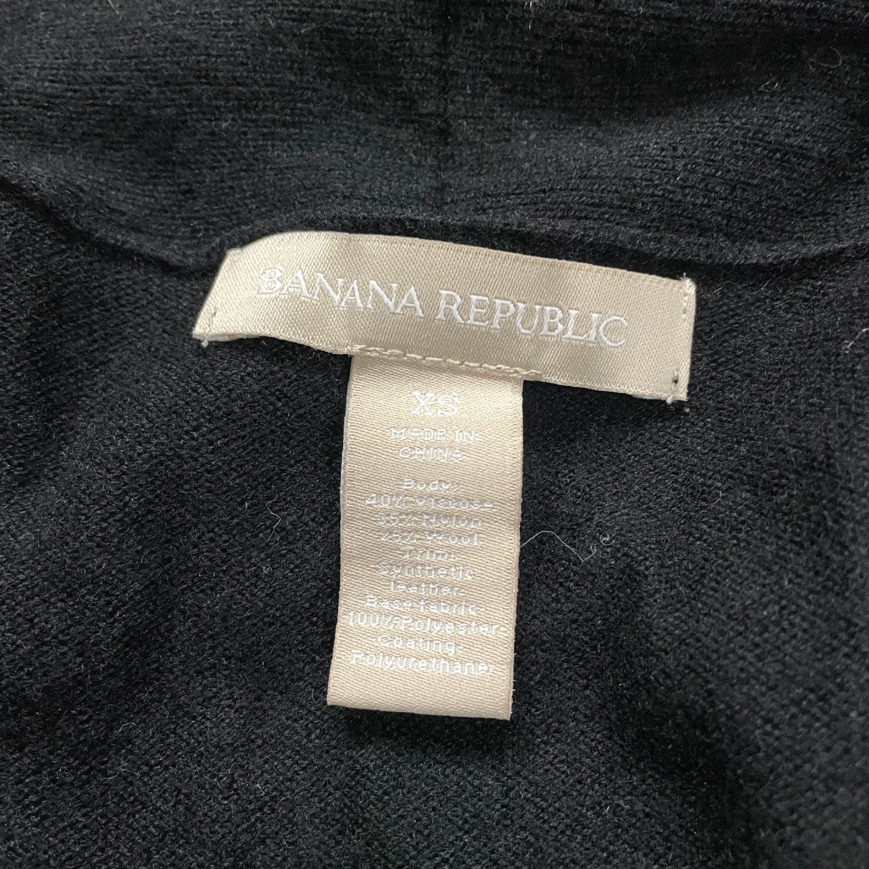 Banana Republic VINTAGE Banana Republic Women’s Sweater Cardigan XS Black Long Sleeve Knit Pockets Casual Women's Size XS / US 0-2 / IT 36-38 - 4 Thumbnail
