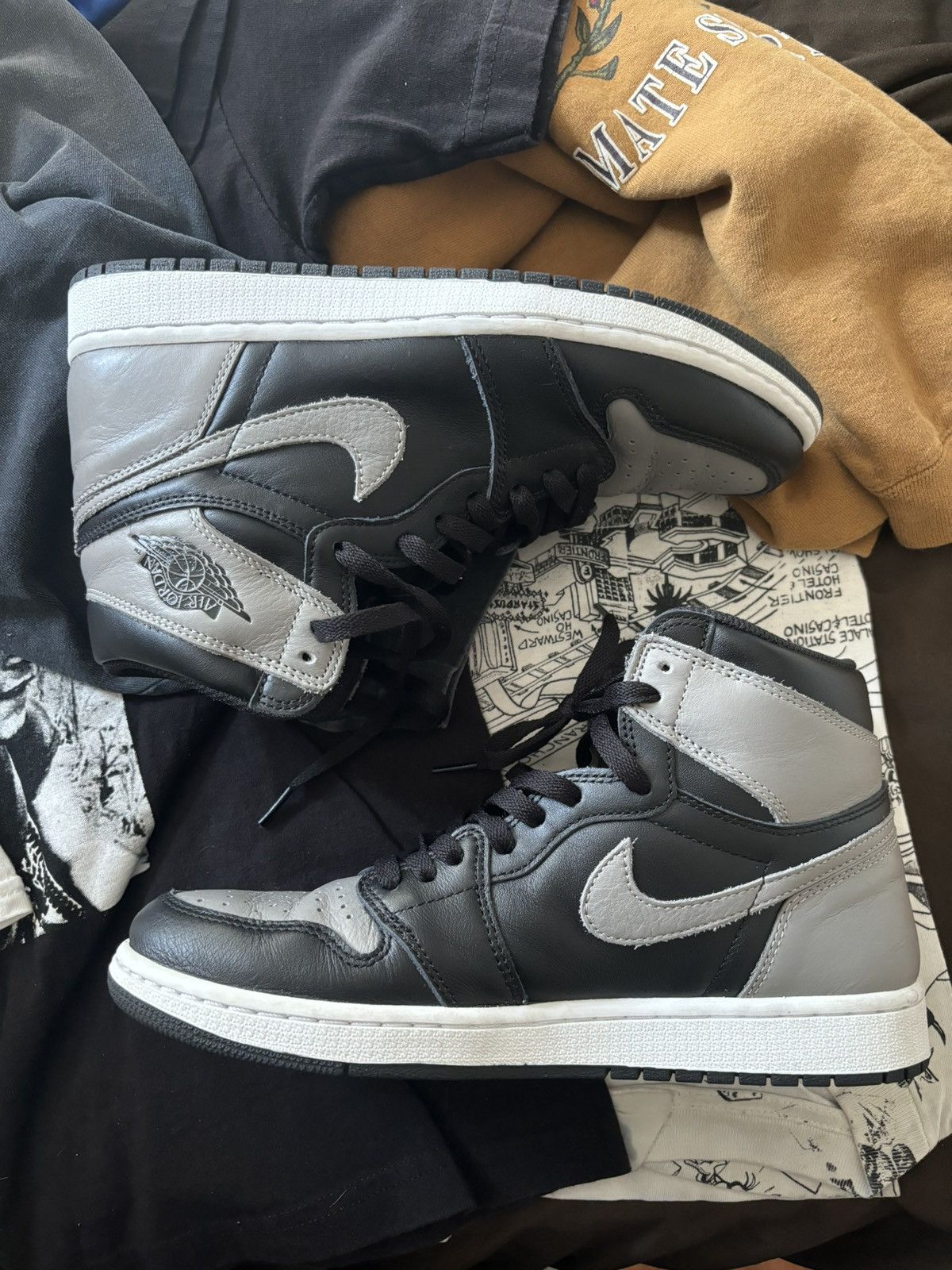 air jordan 1 shadow box