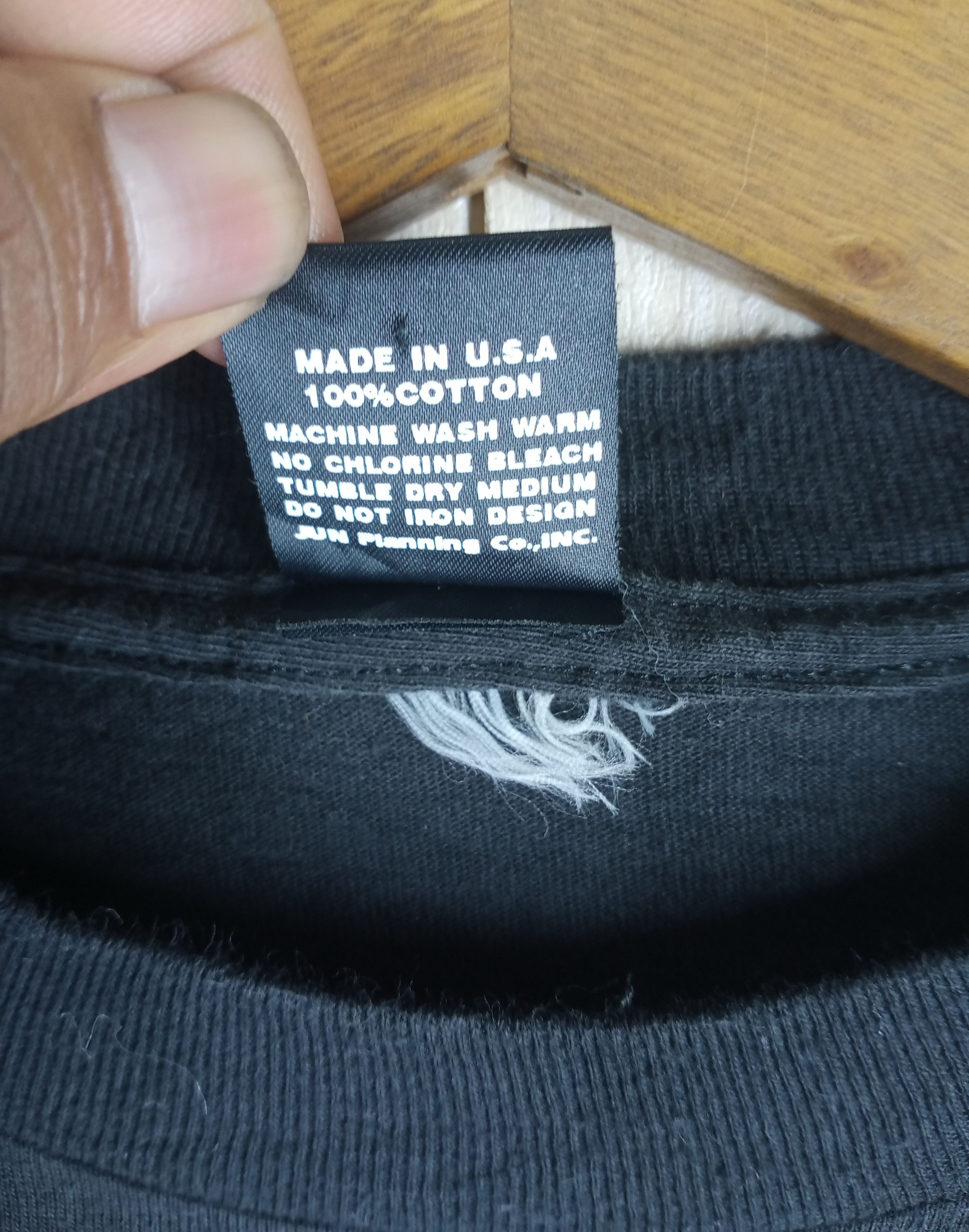 Expert Horror × Vintage Vintage 90s Tim Burton's Nightmare Before Christmas Tshirt Size US M / EU 48-50 / 2 - 6 Thumbnail