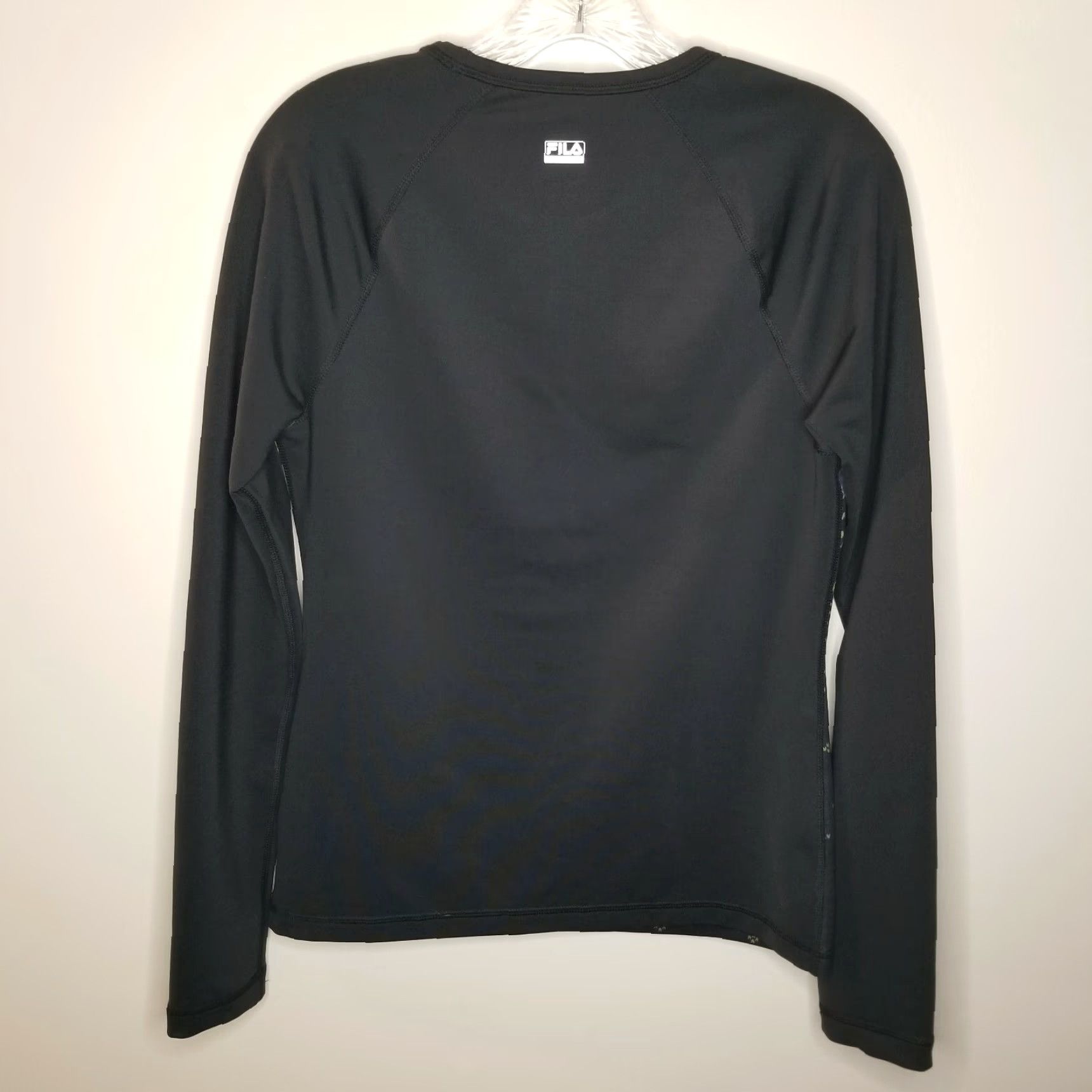 Fila Fila Sport Womens Black Long Sleeve Activewear Top M T-Shirt Woman Size M Black Activewear Sports Shirt Women Size M / US 6-8 / IT 42-44 - 4 Thumbnail