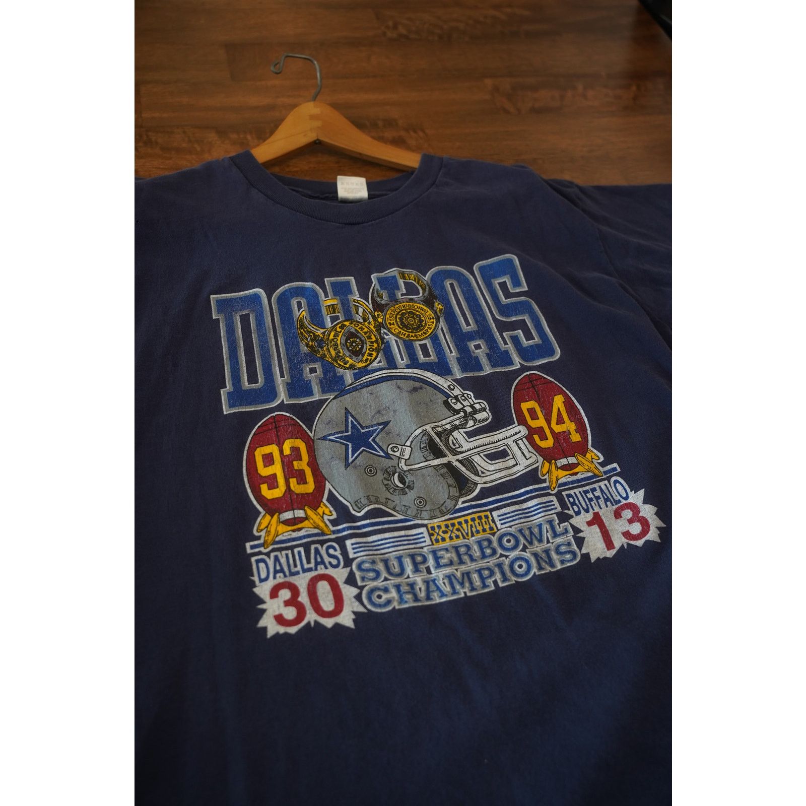 Fruit Of The Loom Vintage Dallas Cowboys Super Bowl XXVIII Champions T-Shirt Size US XL / EU 56 / 4 - 1 Thumbnail