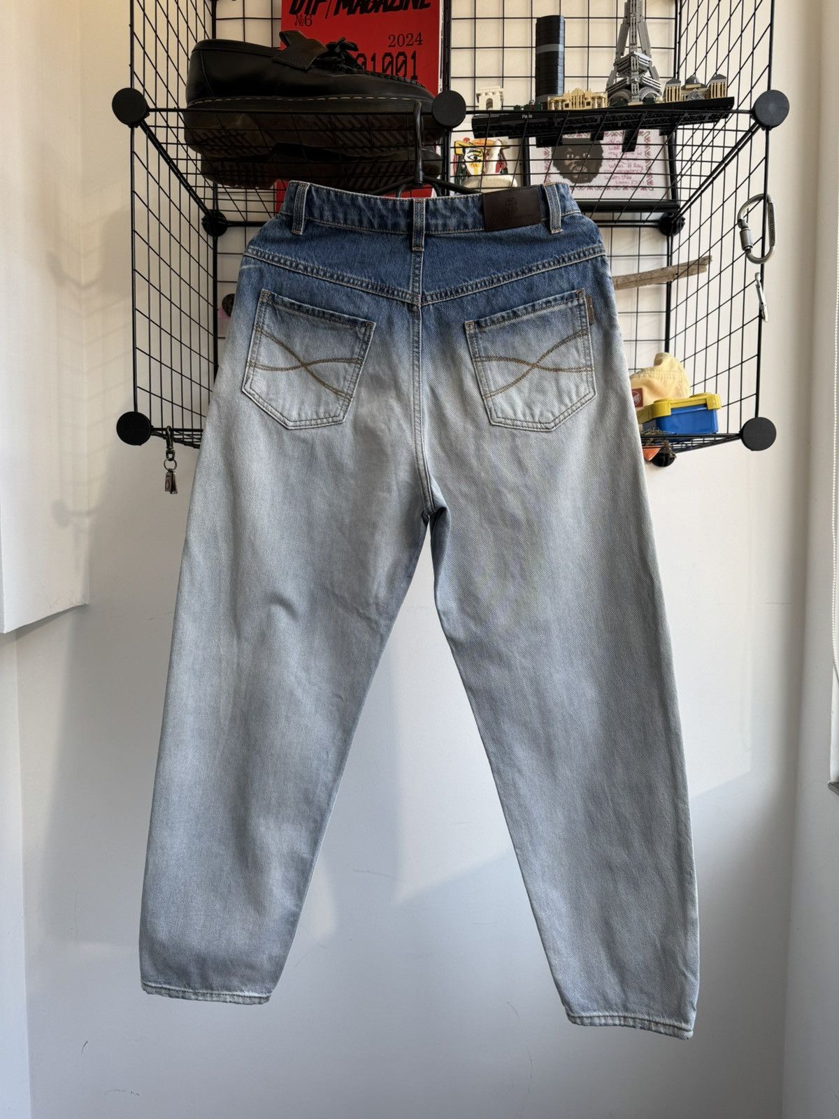 Brunello Cucinelli Brunello Cucinelli Barrel Jeans Size 30" / US 8 / IT 44 - 6 Thumbnail