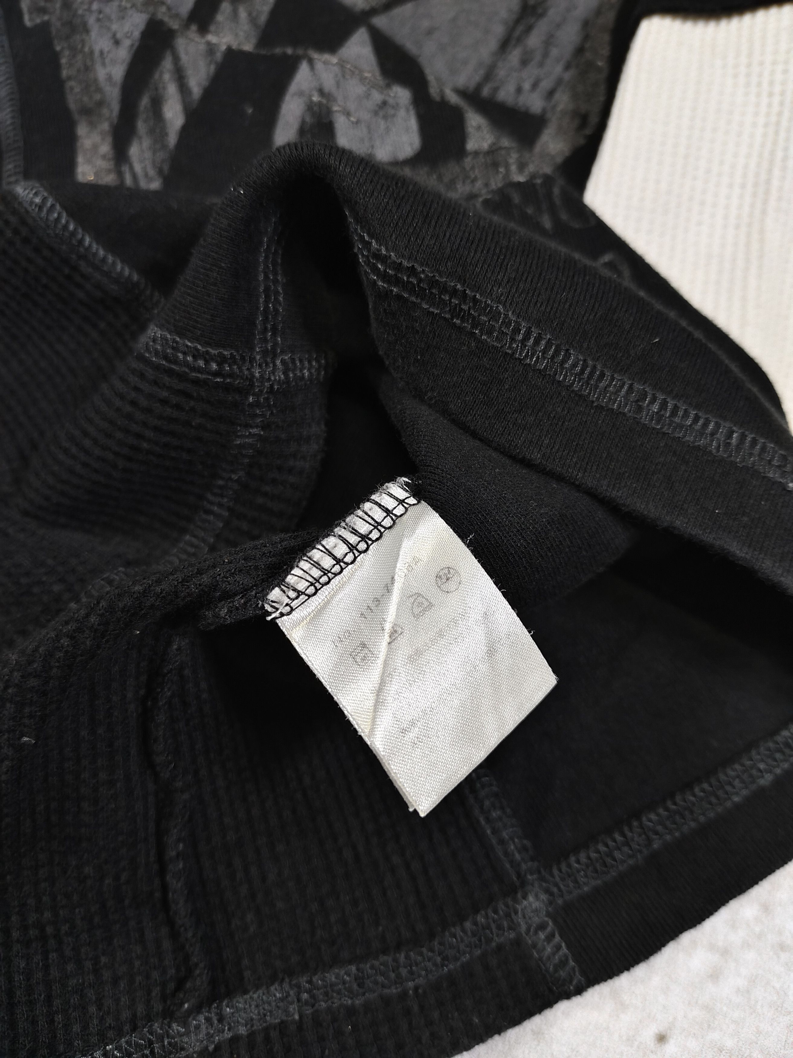 In The Attic In the Attic-Punk Rock Union Jack Distressed Graphic Tee Size US L / EU 52-54 / 3 - 8 Thumbnail