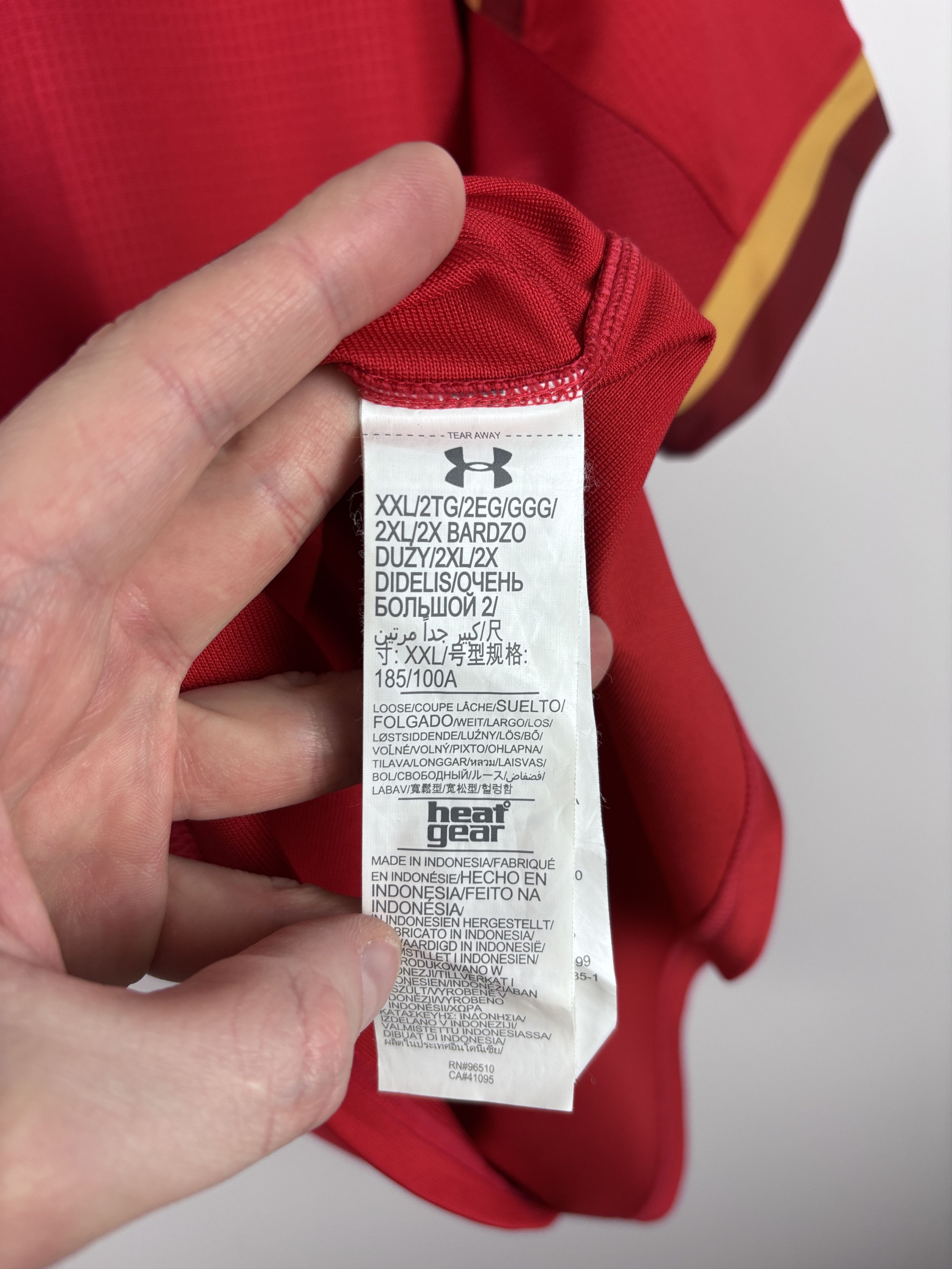 Under Armour Wales Rugby Union 2015-16 Shirt Under Armour Jersey XXL Size US XXL / EU 58 / 5 - 10 Thumbnail