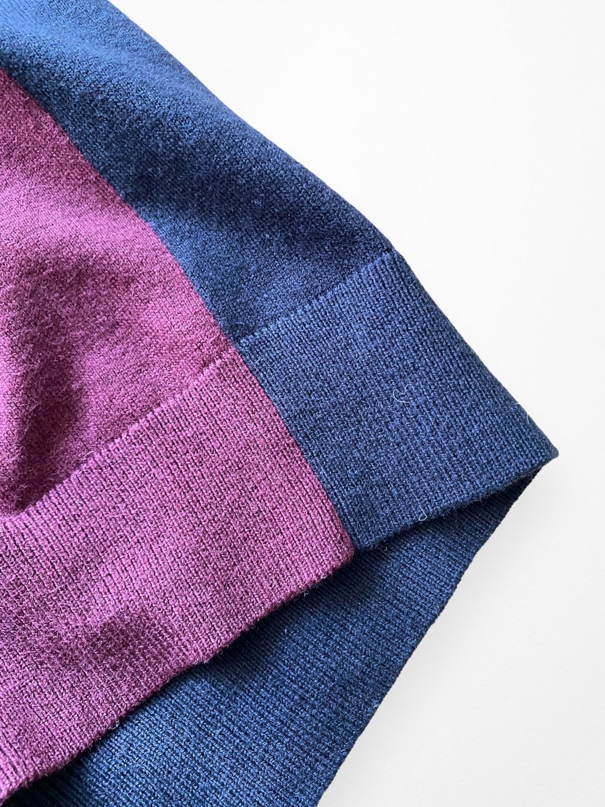 Marc by Marc Jacobs Marc By Marc Jacobs Beet Juice Silk & cashmere Cardigan Size US XS / EU 42 / 0 - 8 Thumbnail