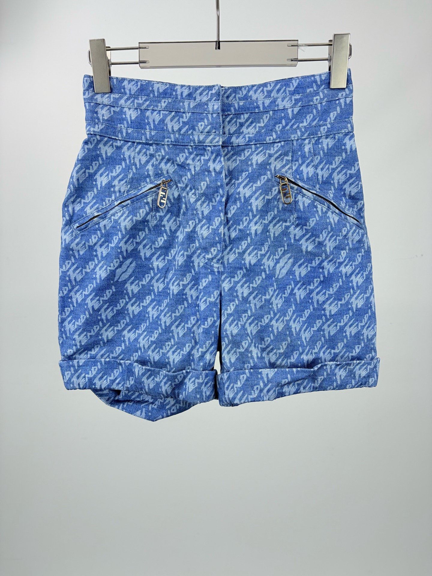 Fendi FENDI Full Logo Denim Shorts Size 38" / US 16 / IT 52 - 1 Thumbnail