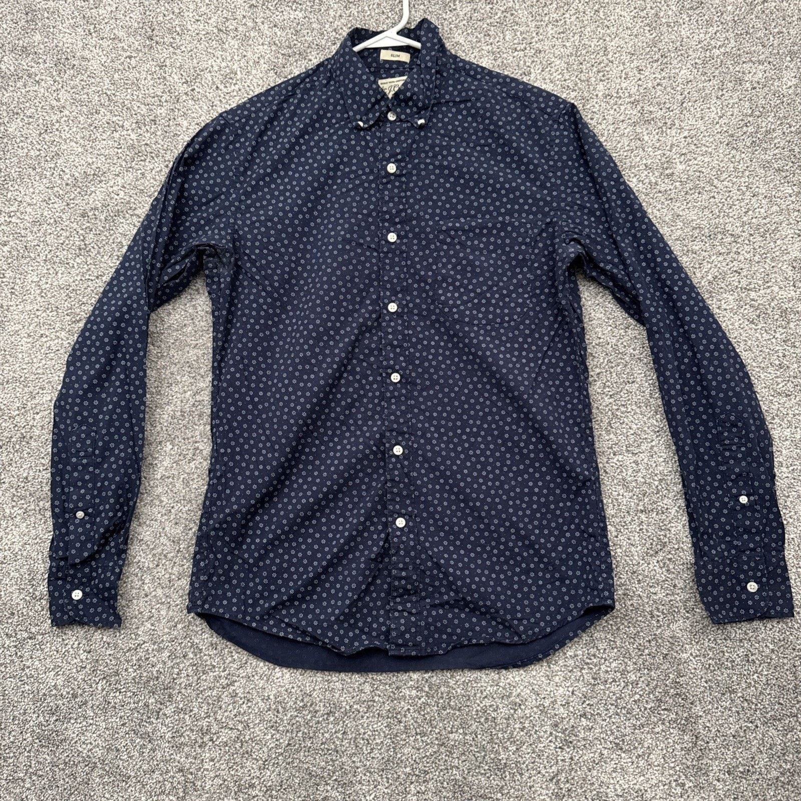 J.Crew J Crew Button Up Shirt Men Small Slim Fit Preppy Floral Size US S / EU 44-46 / 1 - 1 Thumbnail