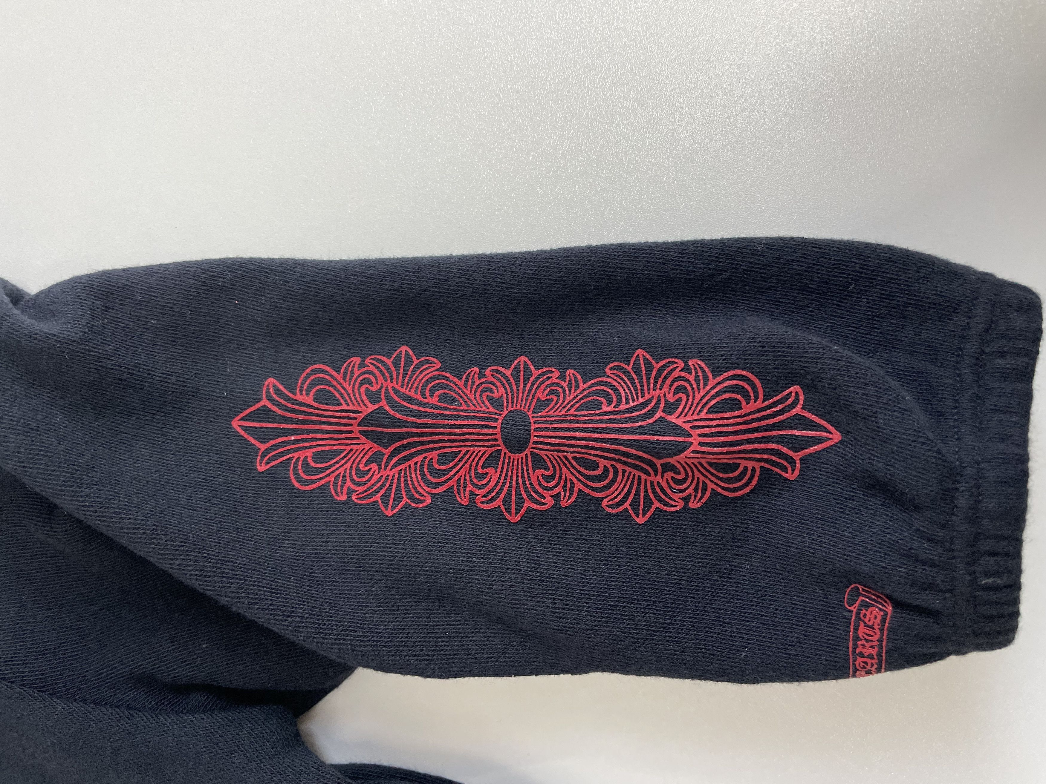 Chrome Hearts Chrome Hearts Red Horseshoe Cross Print Sweatpants For Kids Size US 26 / EU 42 - 5 Thumbnail