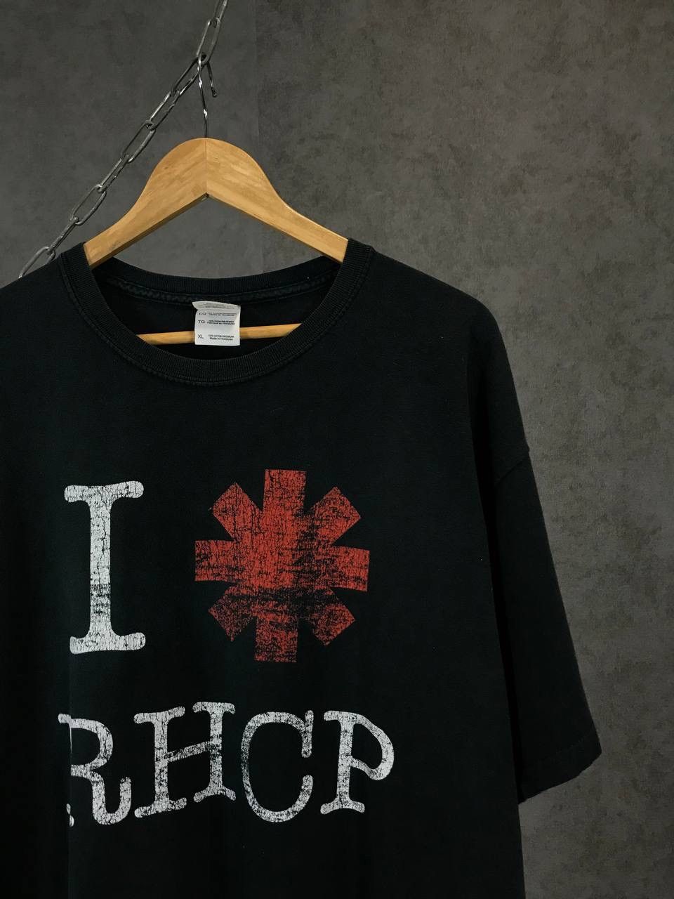 Band Tees Red Hot Chili Peppers vintage rock band tee Size US XL / EU 56 / 4 - 2 Thumbnail