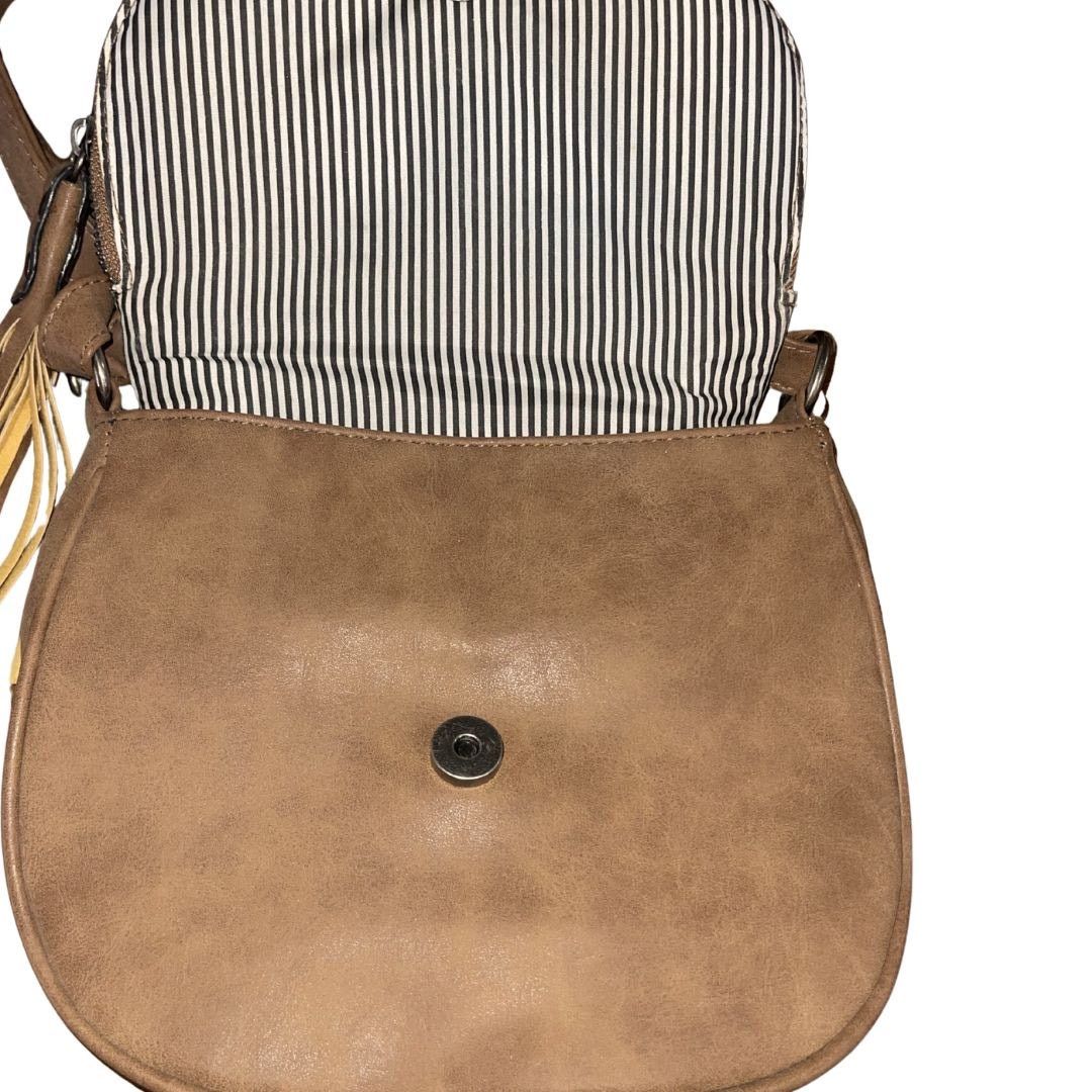 American Eagle Outfitters Faux Leather Saddle Crossbody Purse Tassel Western Boho Chic Size ONE SIZE - 4 Thumbnail
