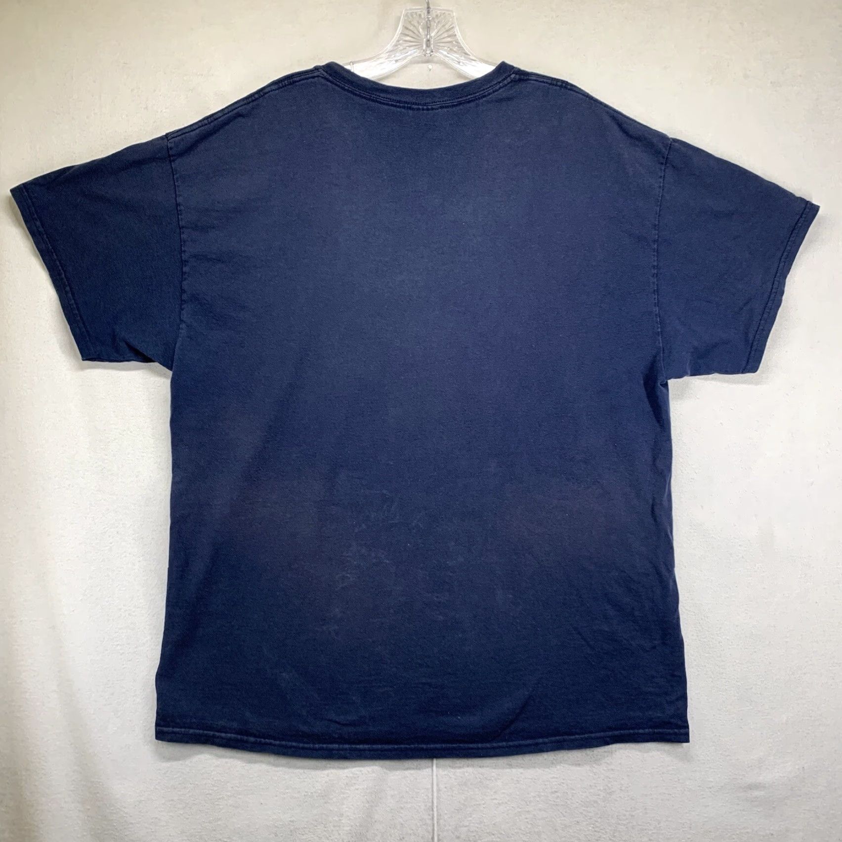 Gildan Gildan City Of Champions Boston Strong Graphic Tee Adult Large Faded Blue 90s Sports Mens Size US L / EU 52-54 / 3 - 3 Thumbnail