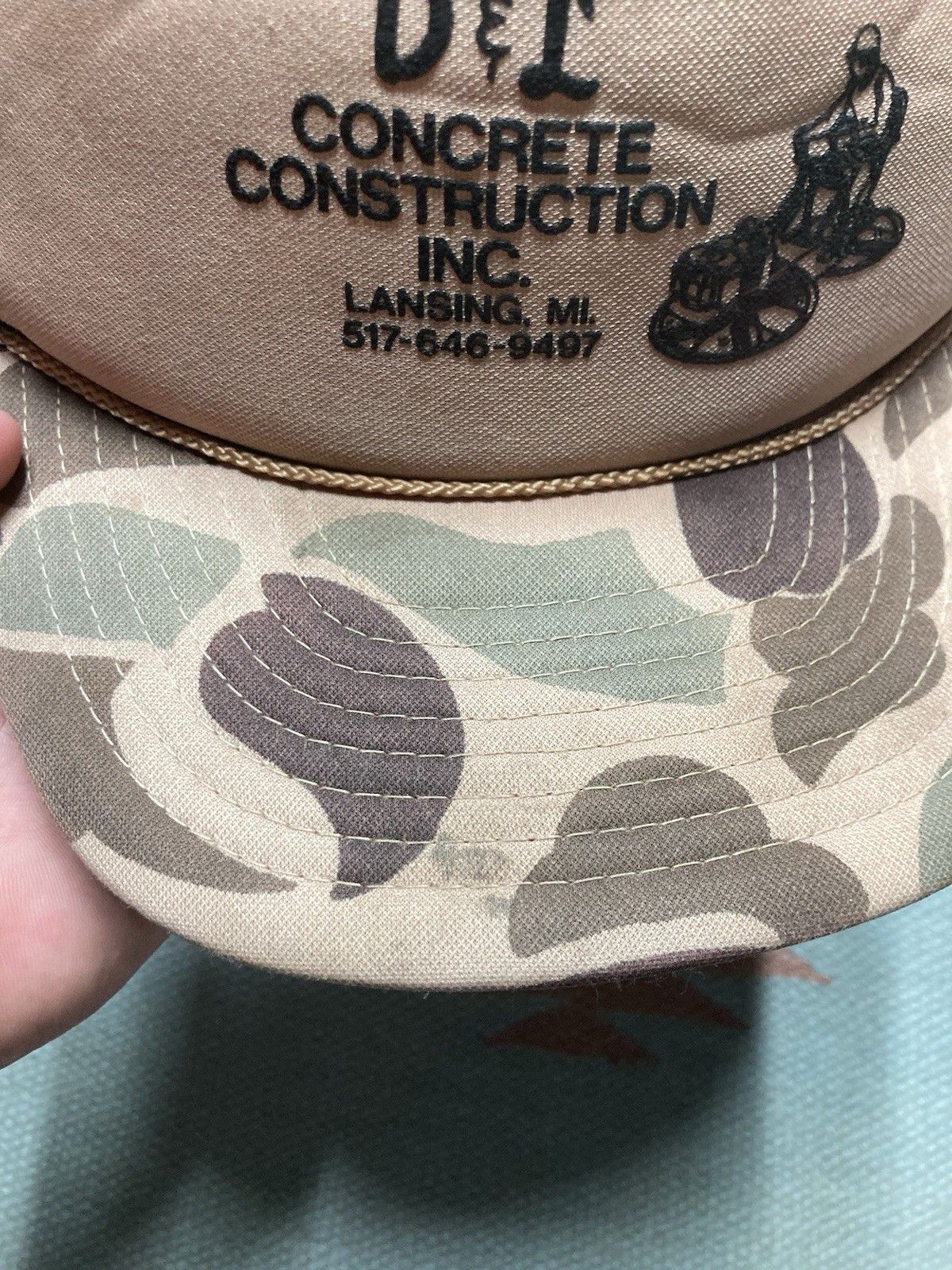 Vintage camo trucker hat D&L concrete construction Lansing Michigan Size ONE SIZE - 3 Thumbnail