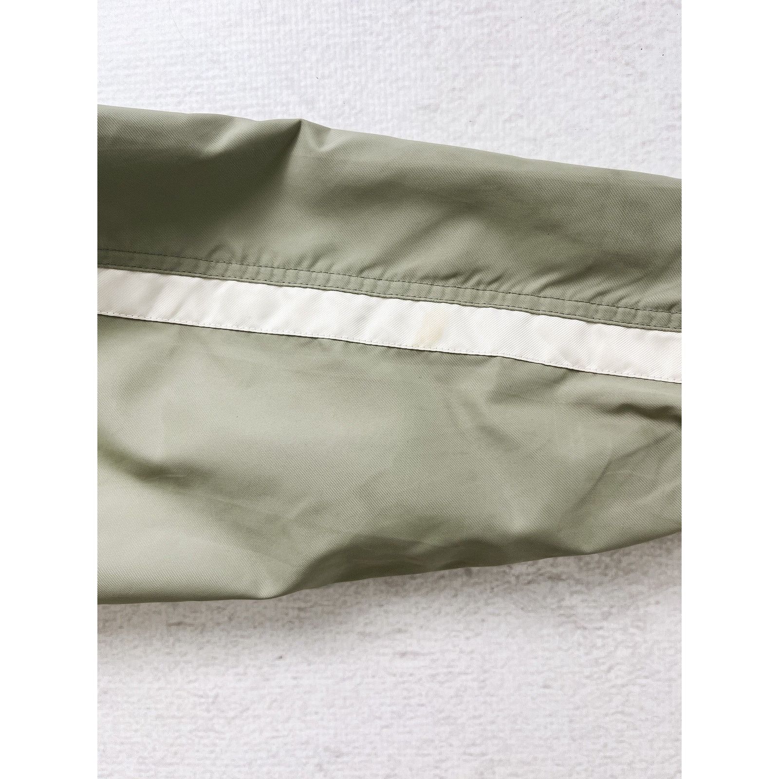 Nike Vintage 90s Nike Green Insulated Jacket - Men's Large Size US L / EU 52-54 / 3 - 4 Thumbnail