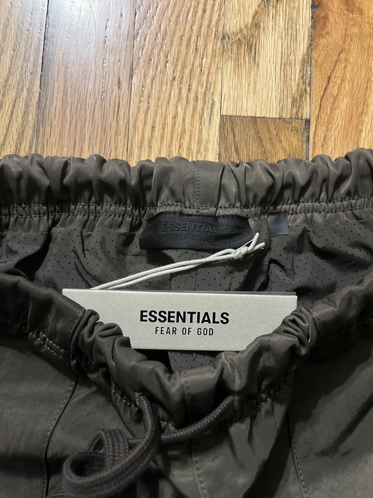 Fear of God Fear Of God Essentials Nylon Track Pants Size US 32 / EU 48 - 3 Thumbnail
