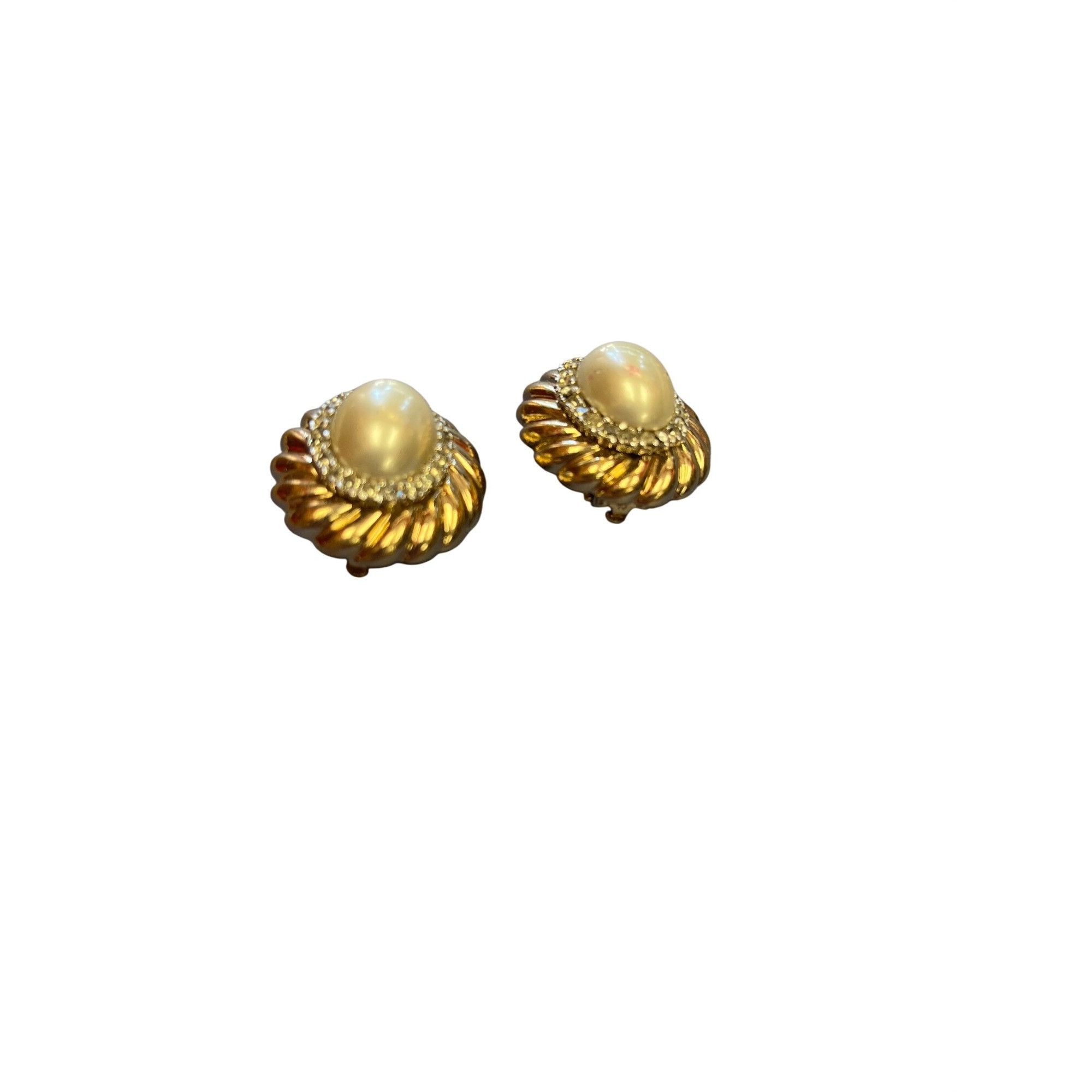 Other Panetta Vintage faux pearl rhinestones gold tone clip on ear Size ONE SIZE - 5 Thumbnail