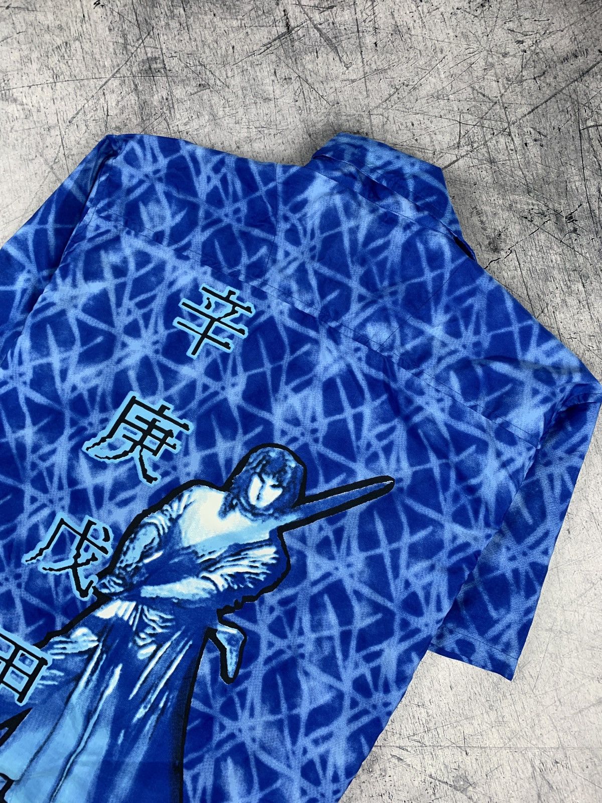 Japanese Brand Kick Ass Crew AOP Japanese Samurai Shirt Short Sleeve Y2K Size US XL / EU 56 / 4 - 2 Thumbnail