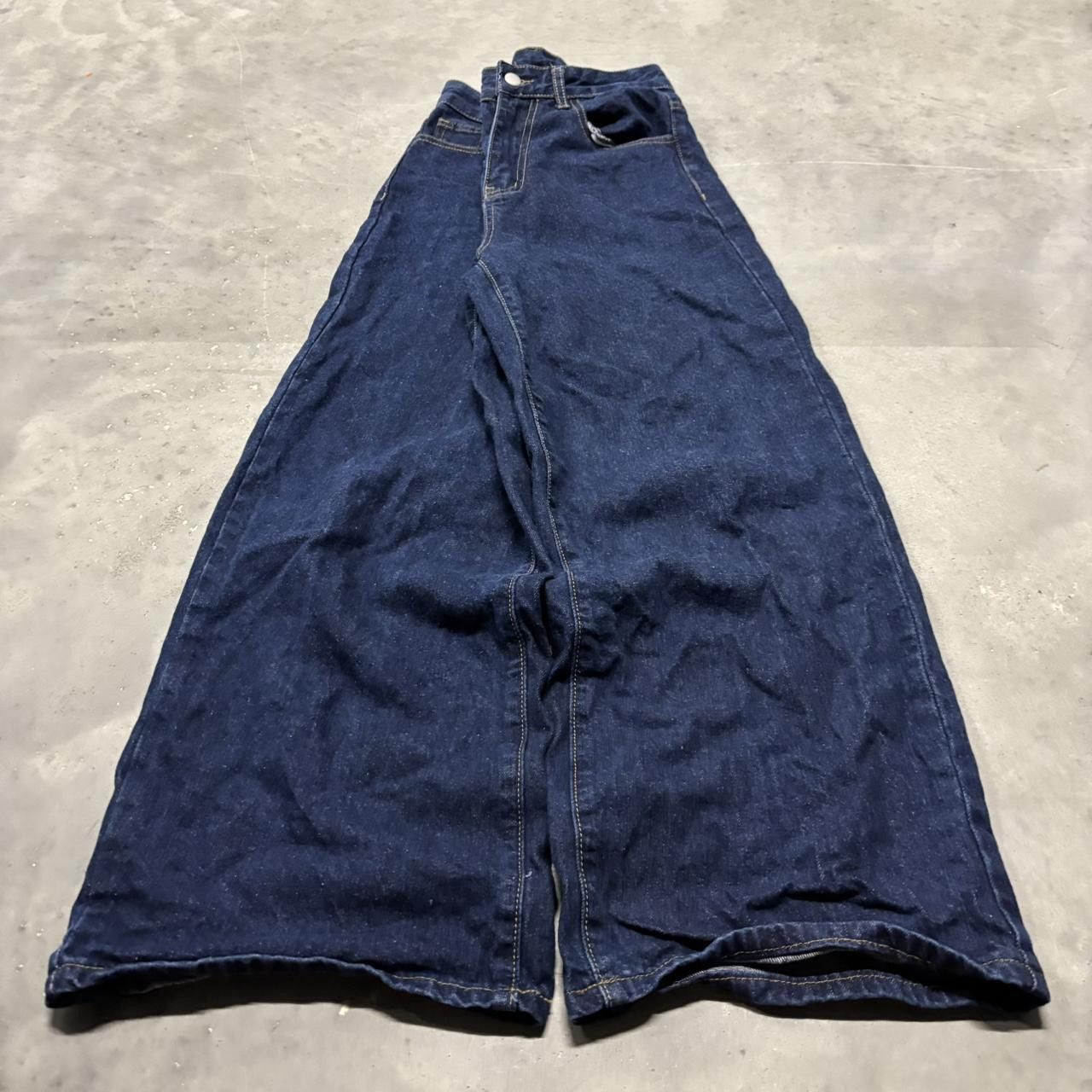 Japanese Brand × Vintage Crazy Vintage Y2K/2000s Dark Blue Wash Wide Leg Denim Jeans! Size US 26 / EU 42 - 2 Thumbnail
