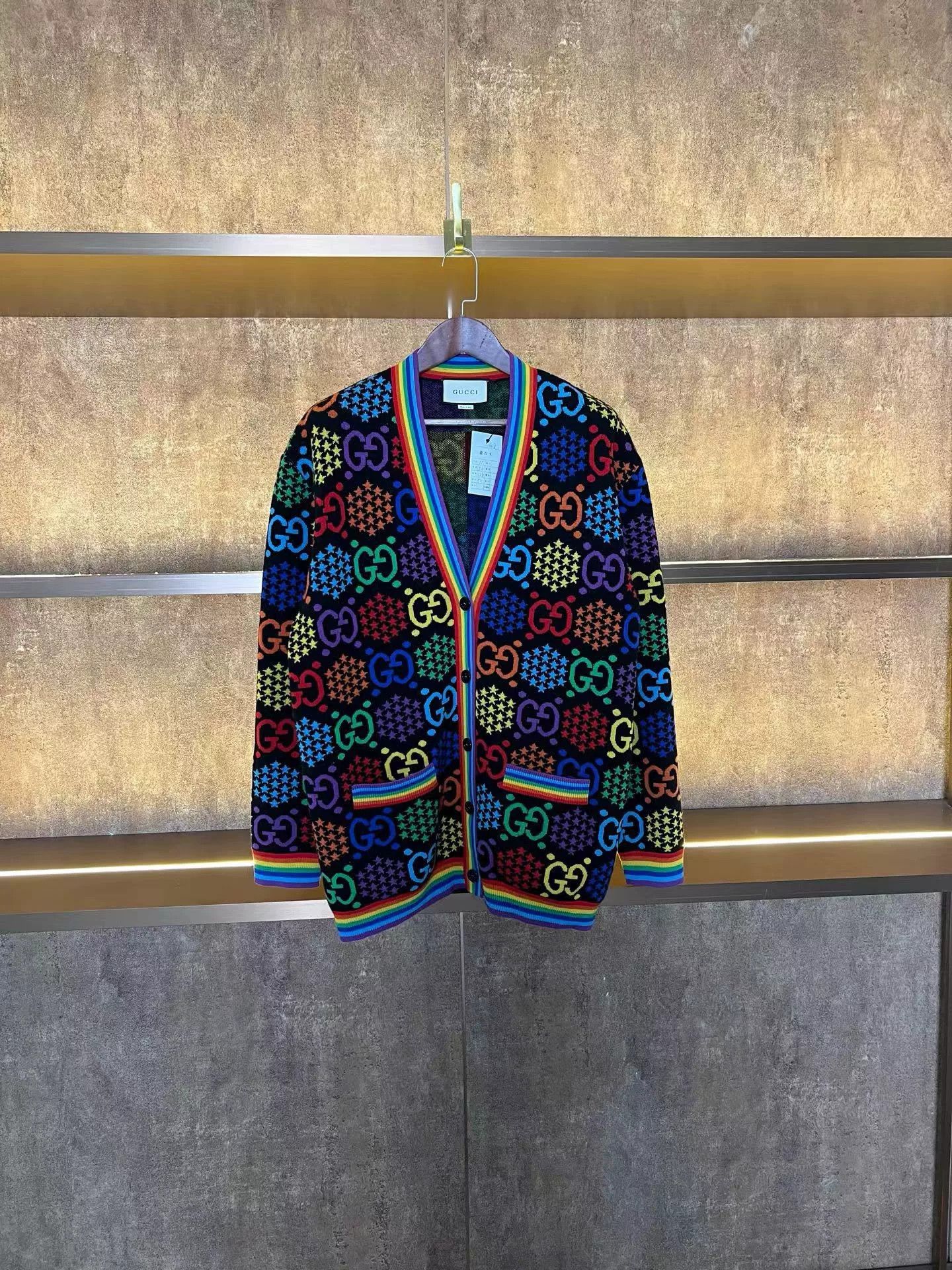 Gucci Gucci Rainbow Trim GG Monogram Cardigan Size M Size US M / EU 48-50 / 2 - 1 Thumbnail