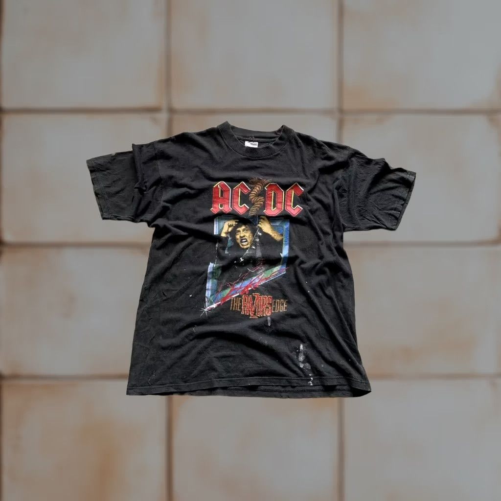 Vintage VINTAGE AC/DC THE RAZORS EDGE TEE SHIRT MEN'S XL BLACK Shirt XL Mens AC/DC The Razors Edge Rock Band Black Tee Shirt Size US XL / EU 56 / 4 - 1 Thumbnail