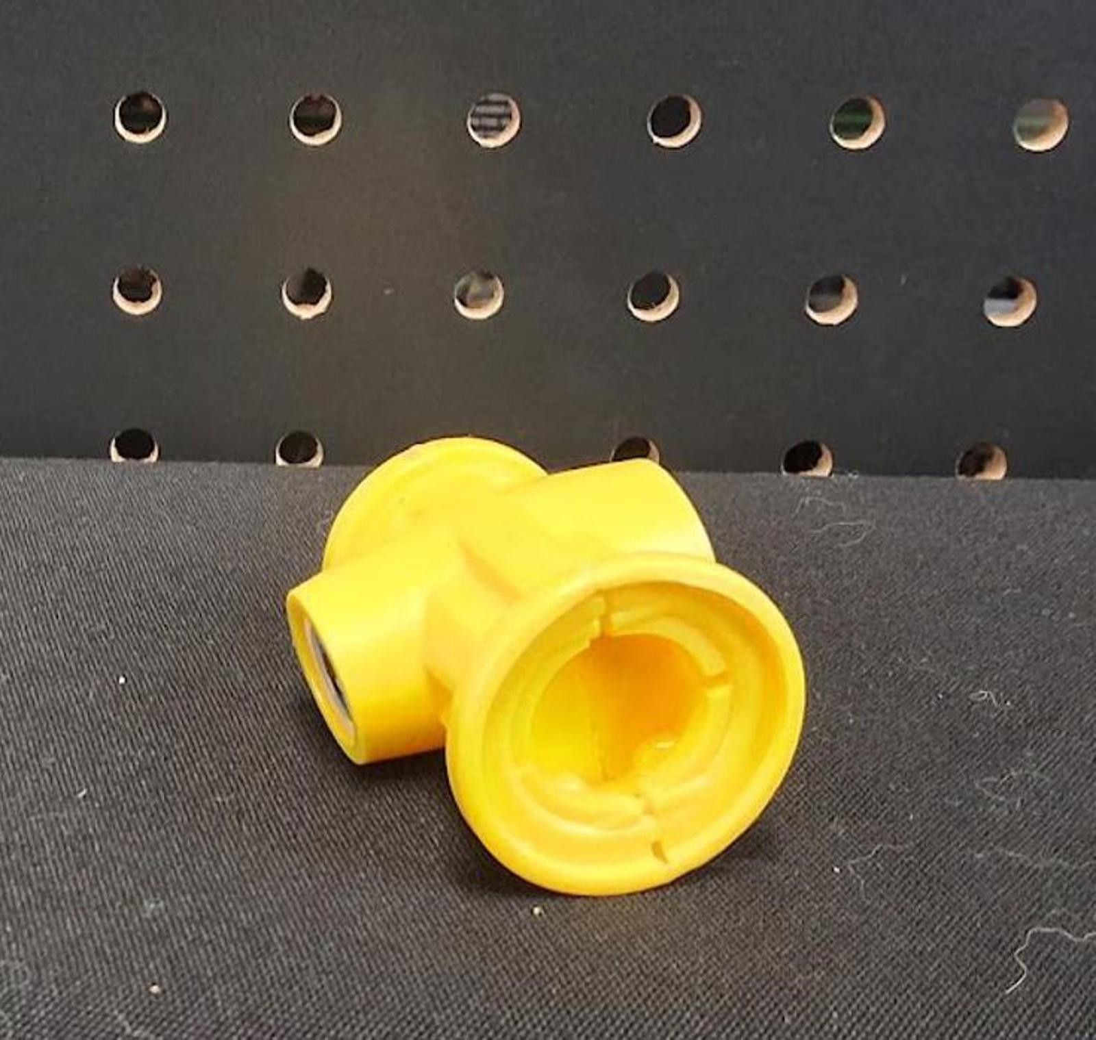 Other 1989 TMNT Sewer Lair Playset Fire Hydrant Size ONE SIZE - 3 Thumbnail