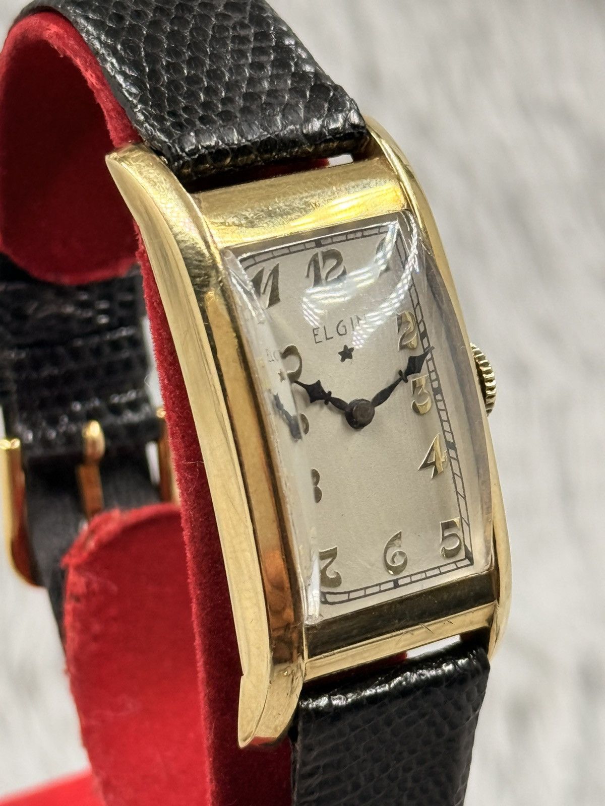 Vintage Vintage ELGIN Tank Manual Swiss Made 14K GOLD Watch Size ONE SIZE - 6 Thumbnail