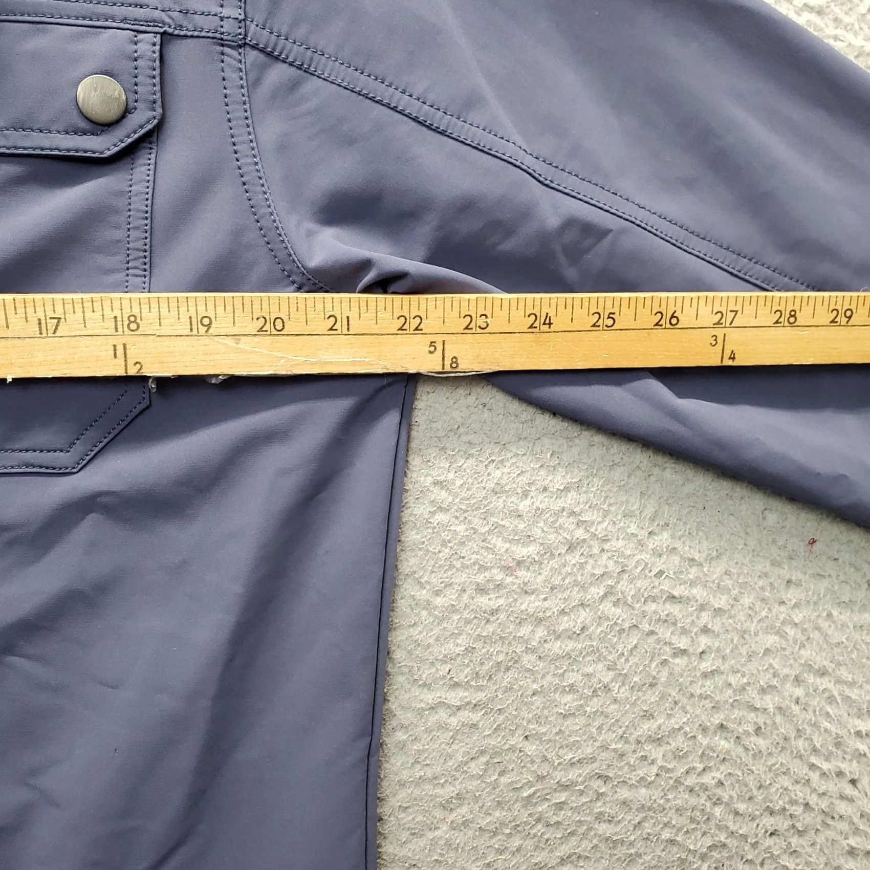 Vintage Columbia Jacket Mens M Blue Lightweight Full Zip Outdoor Embroidered Logo Windbreaker Outdoor Mens Size M Blue Size US M / EU 48-50 / 2 - 5 Thumbnail
