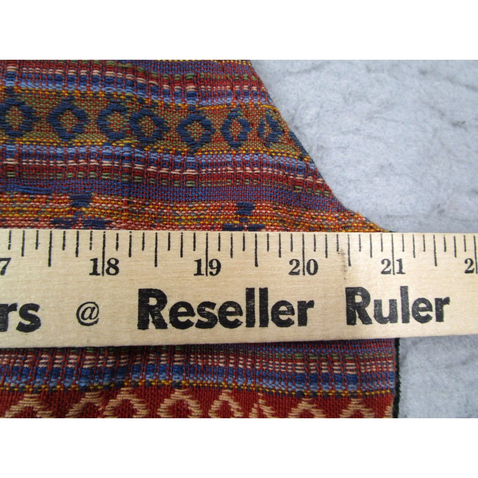 Vintage VINTAGE Wilsons Leather Vest Mens XL Green Suede Western Aztec Tapestry Adjustable Belt Leather Vest Mens Green Aztec Western Style Pockets Lined Size US XL / EU 56 / 4 - 5 Thumbnail