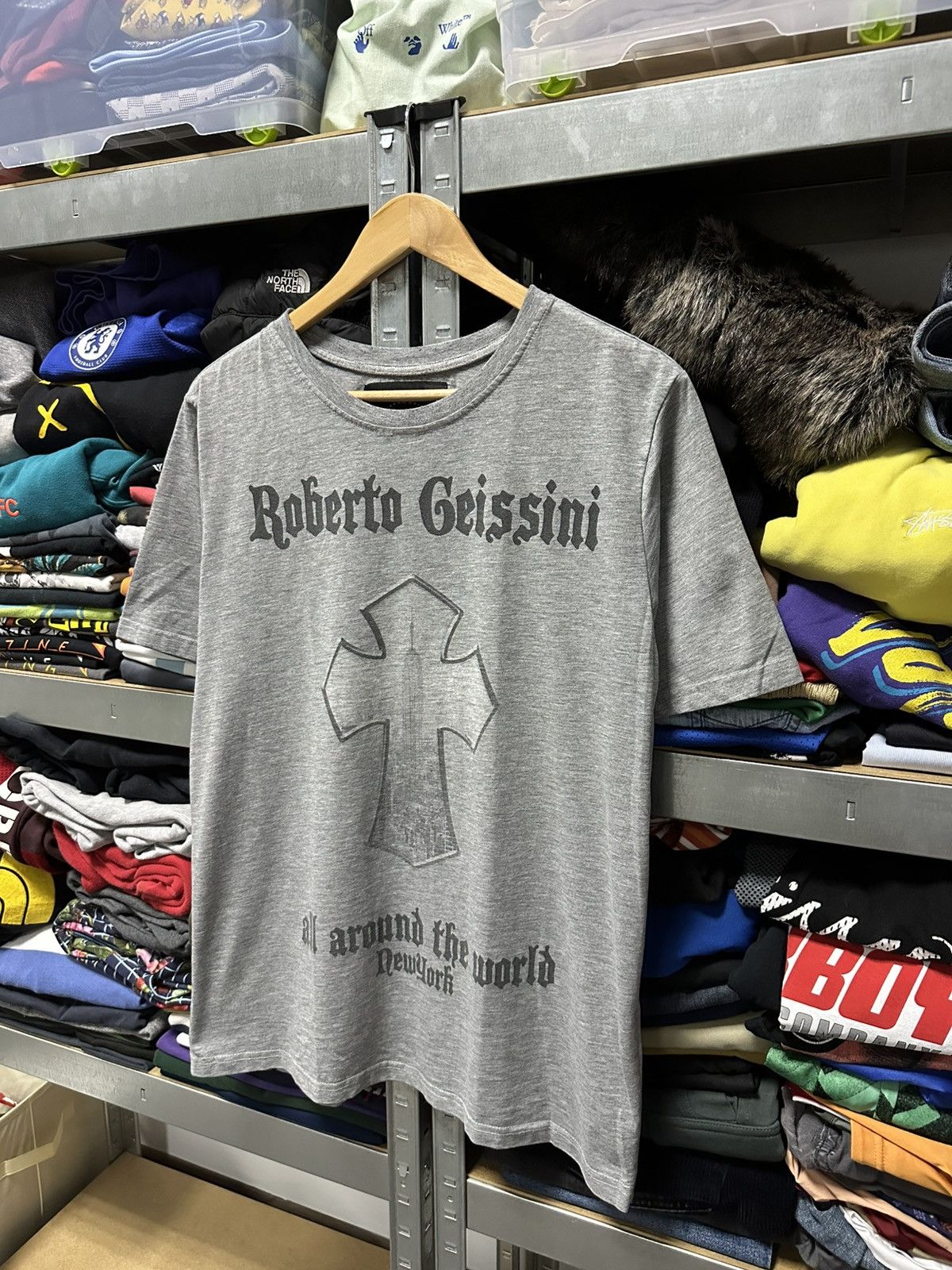 Hysteric Glamour Rare Y2K Roberto Geissini Punk Cross Skull Japanese T Shirt Size US L / EU 52-54 / 3 - 3 Thumbnail