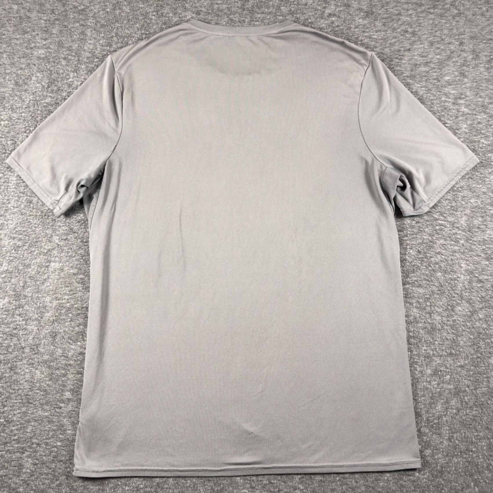 Patagonia Patagonia Capilene Daily Shirt Mens Medium Gray Short Sleeve Base Layer Tee Size US M / EU 48-50 / 2 - 7 Thumbnail