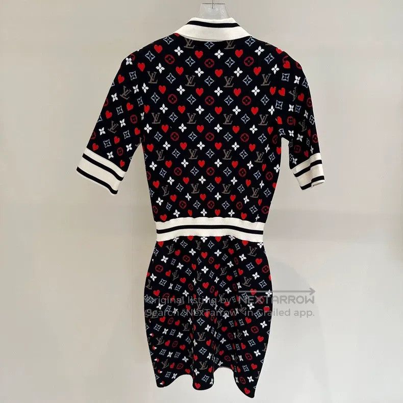 Louis Vuitton Louis Vuitton Valentine's Day love presbyopia full print d Size S / US 4 / IT 40 - 5 Thumbnail