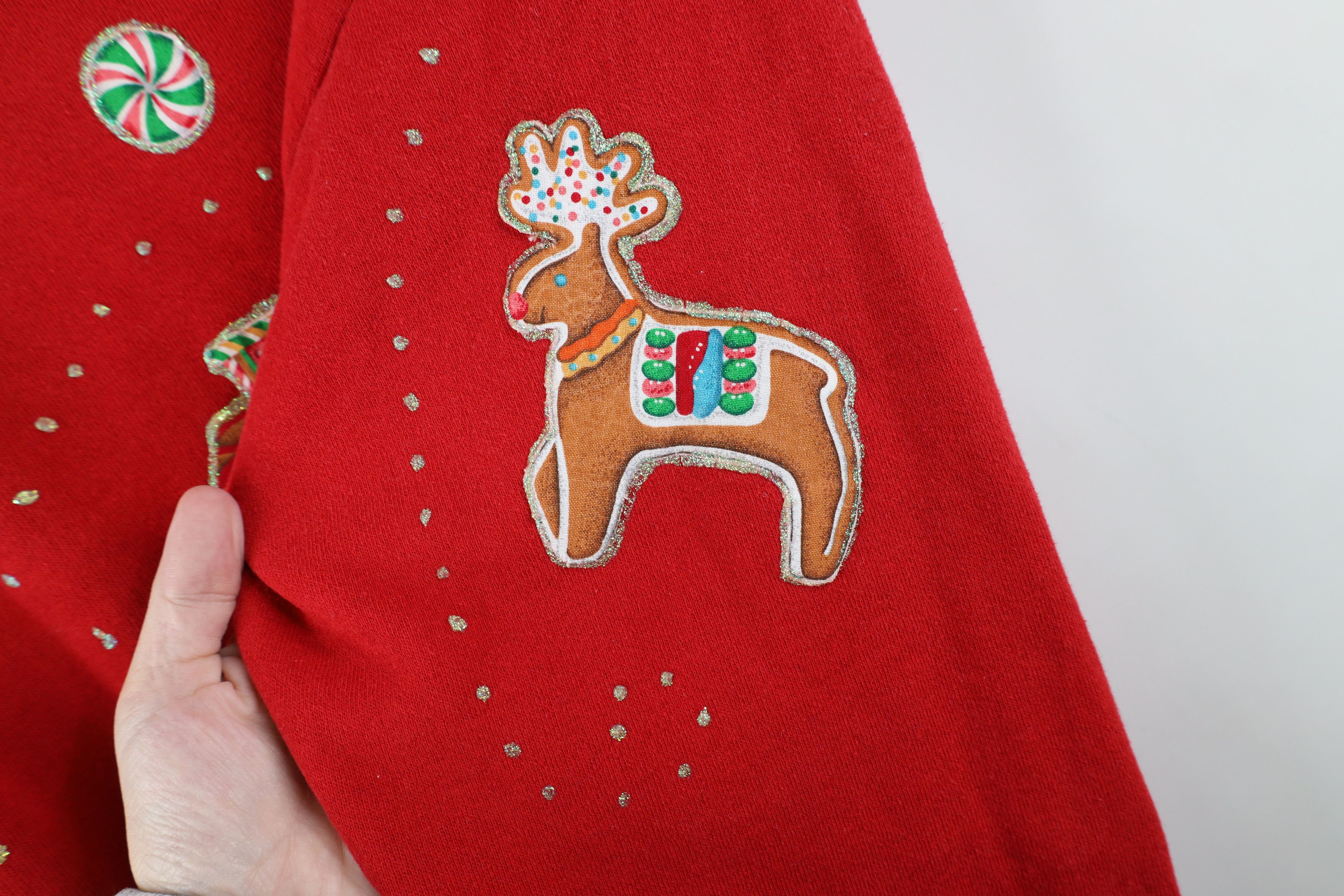 Vintage Vintage 90s Streetwear Gingerbread House Sweatshirt USA Size L / US 10 / IT 46 - 4 Thumbnail