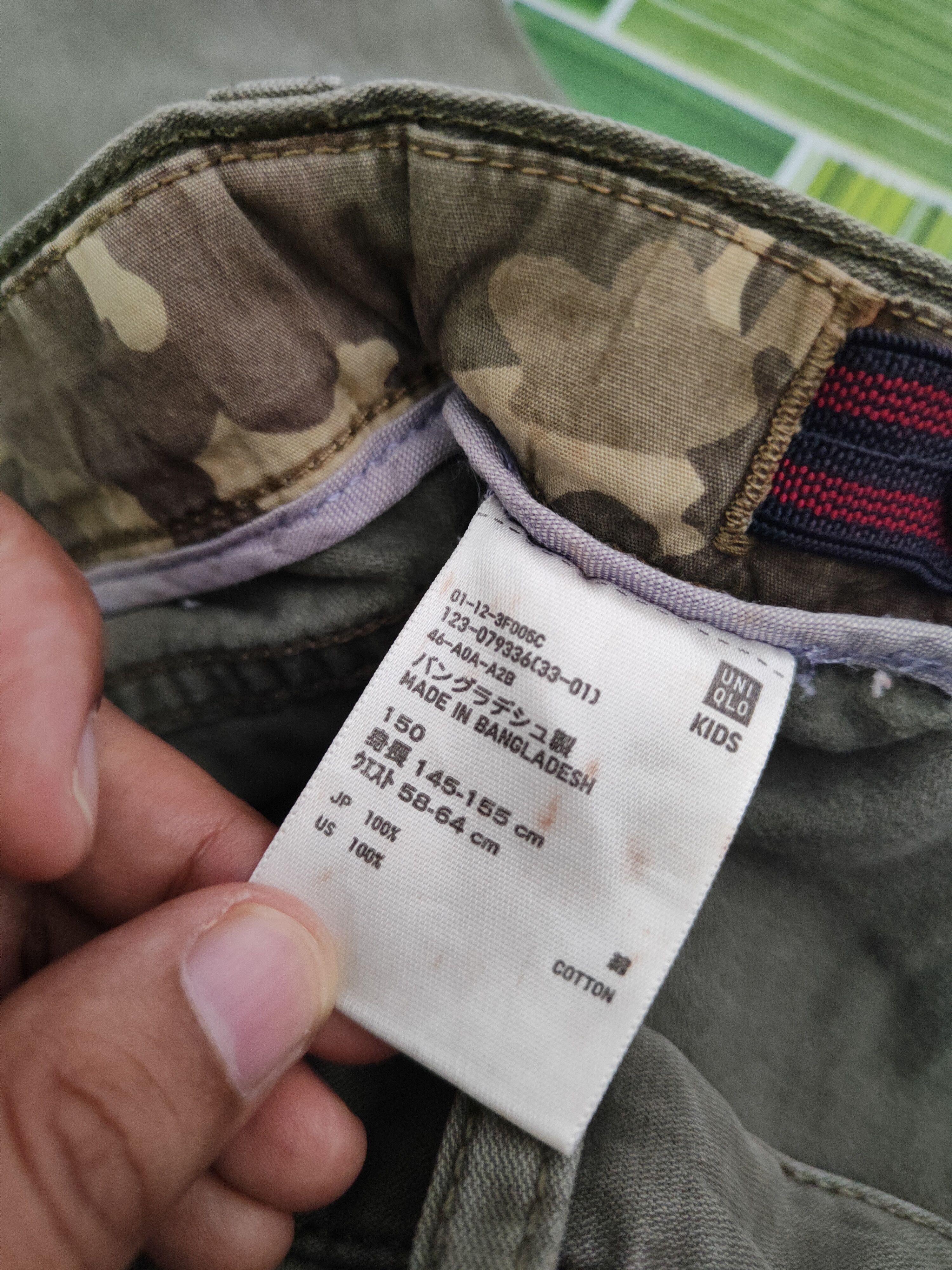 Japanese Brand DL Uniqlo Olive Multipocket Tactical Cargo Pants #1481 Size US 27 - 13 Thumbnail