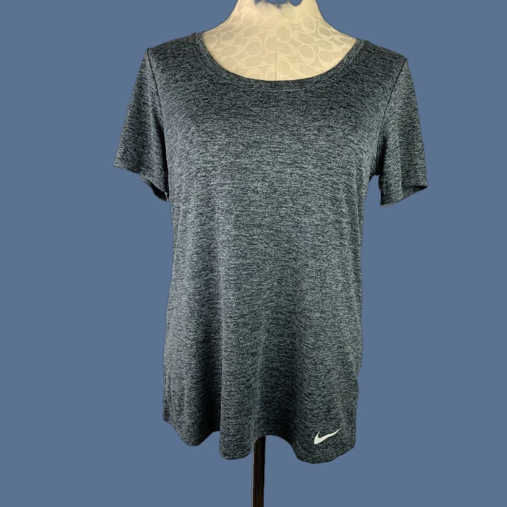 Nike Medium Nike Dri-Fit Short Sleeve T Shirt Women's Heather Gray White Swoosh Size M / US 6-8 / IT 42-44 - 1 Thumbnail