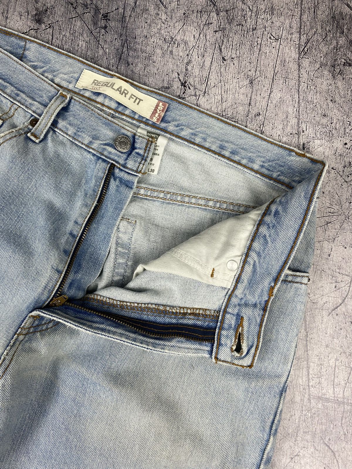 Levi's Vintage Levis 505 Distressed Jeans Size US 34 / EU 50 - 6 Thumbnail