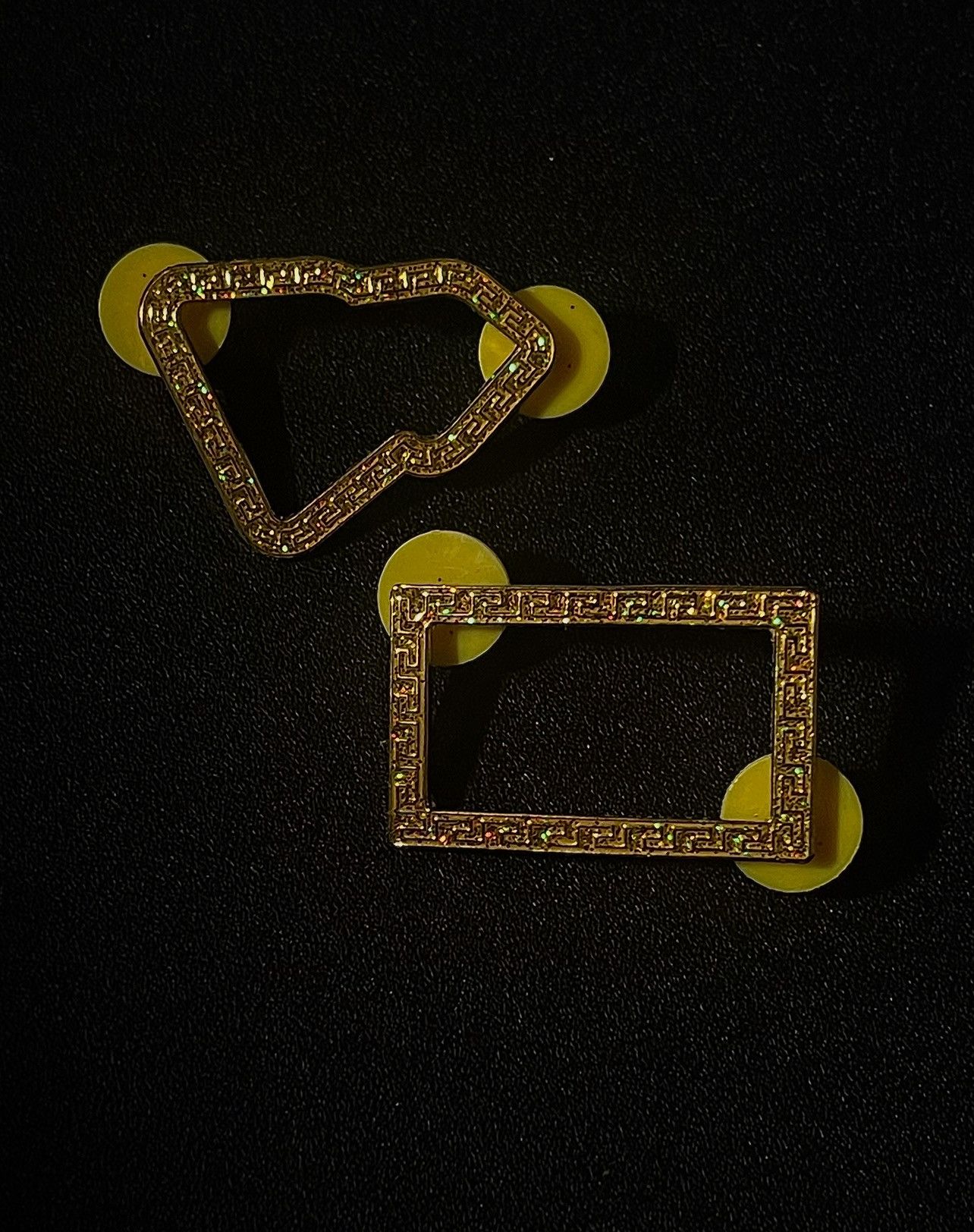 New Era Custom Versace New Era Hat Border Pins by @Mikebendsbrims Size ONE SIZE - 8 Thumbnail