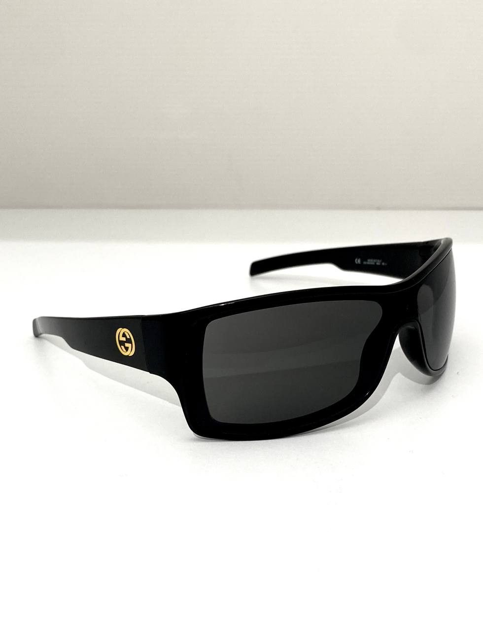 Gucci Gucci GG Logo Wrap Shield Retro Black Sunglasses Vintage Y2K Size ONE SIZE - 2 Thumbnail