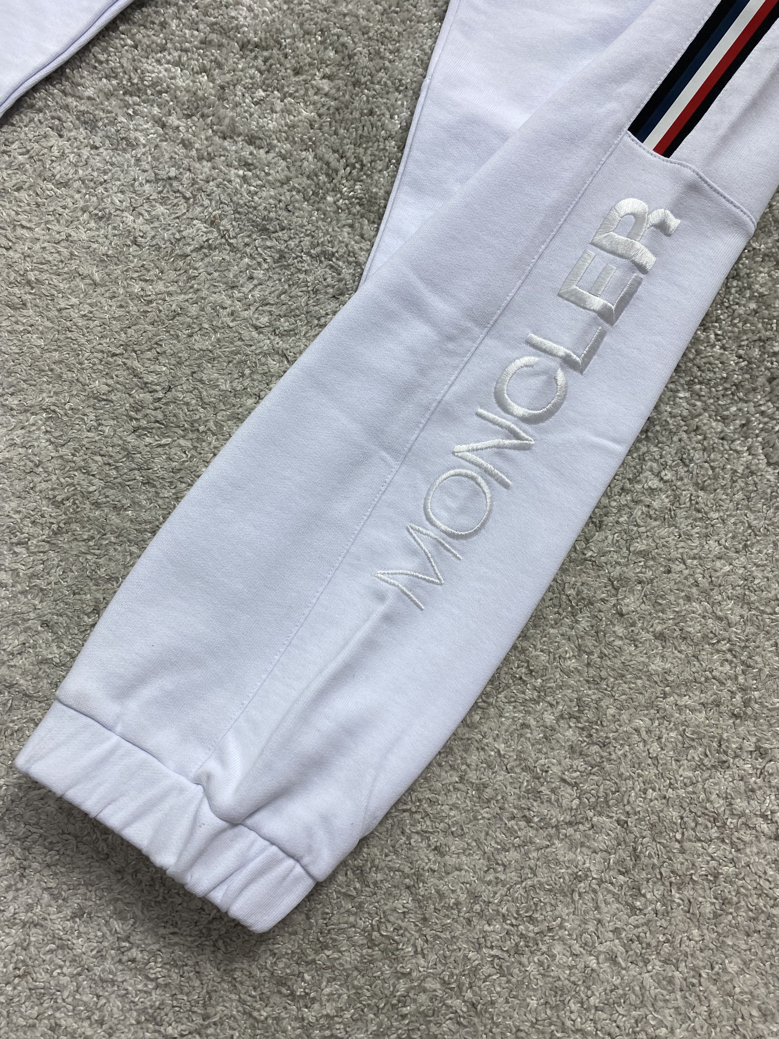 Moncler Moncler Cuffed White Joggers Size US 36 / EU 52 - 3 Thumbnail